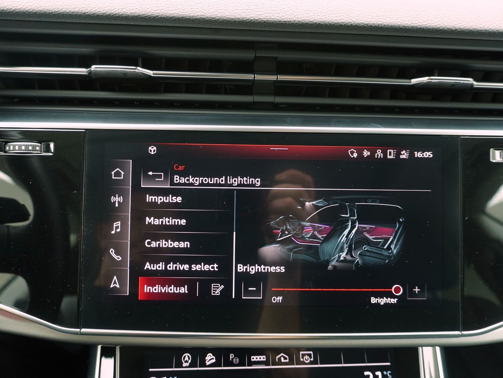 AUDI Q8 50 TDI quattro T-Tronic-image-23