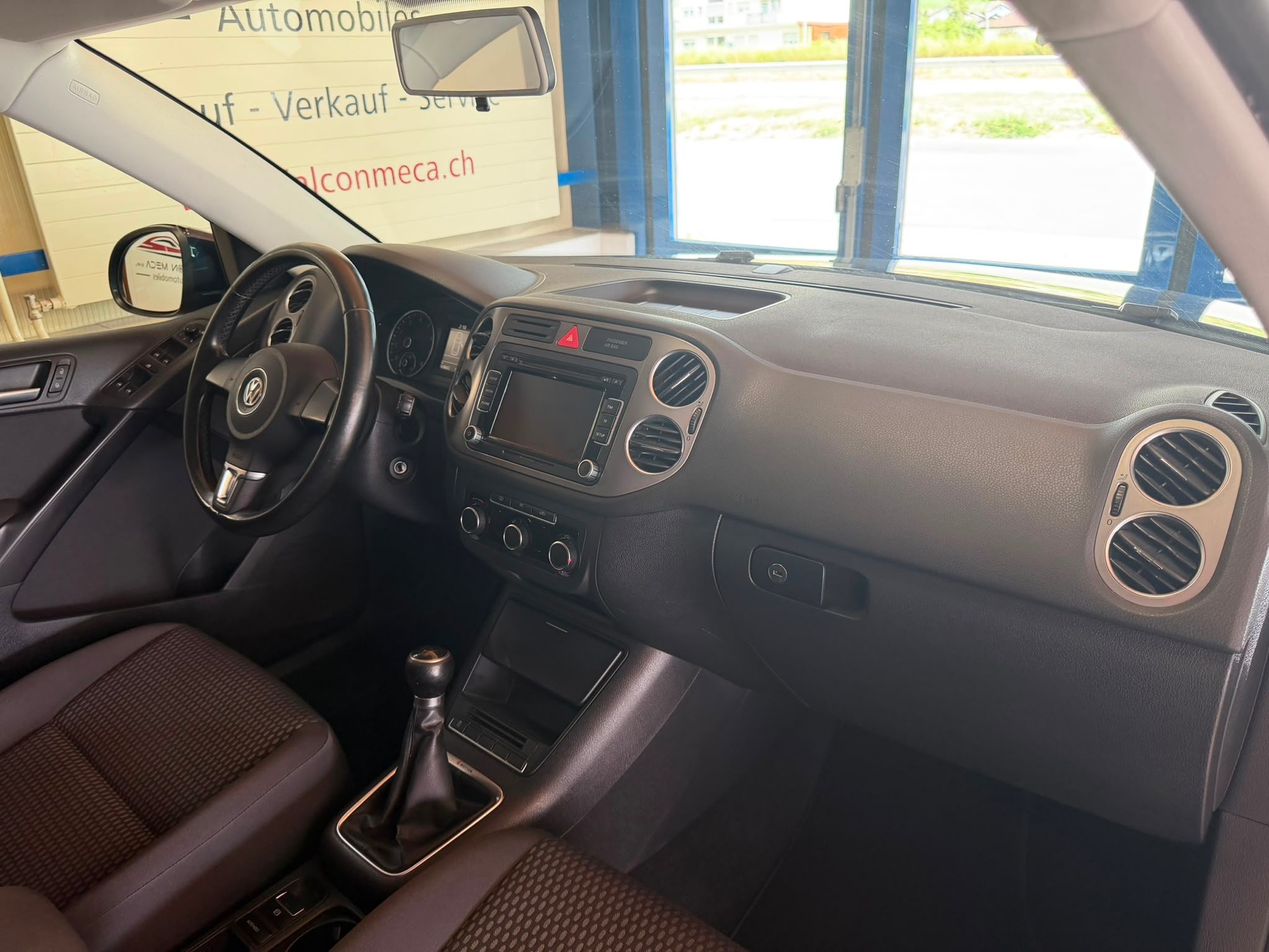 VW Tiguan 1.4 TSI Trend&Fun-image-16