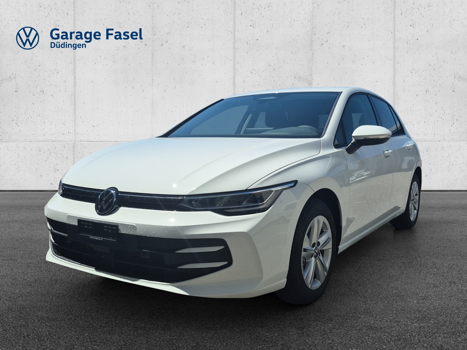 VW Golf 1.5 TSI Basis-image-0