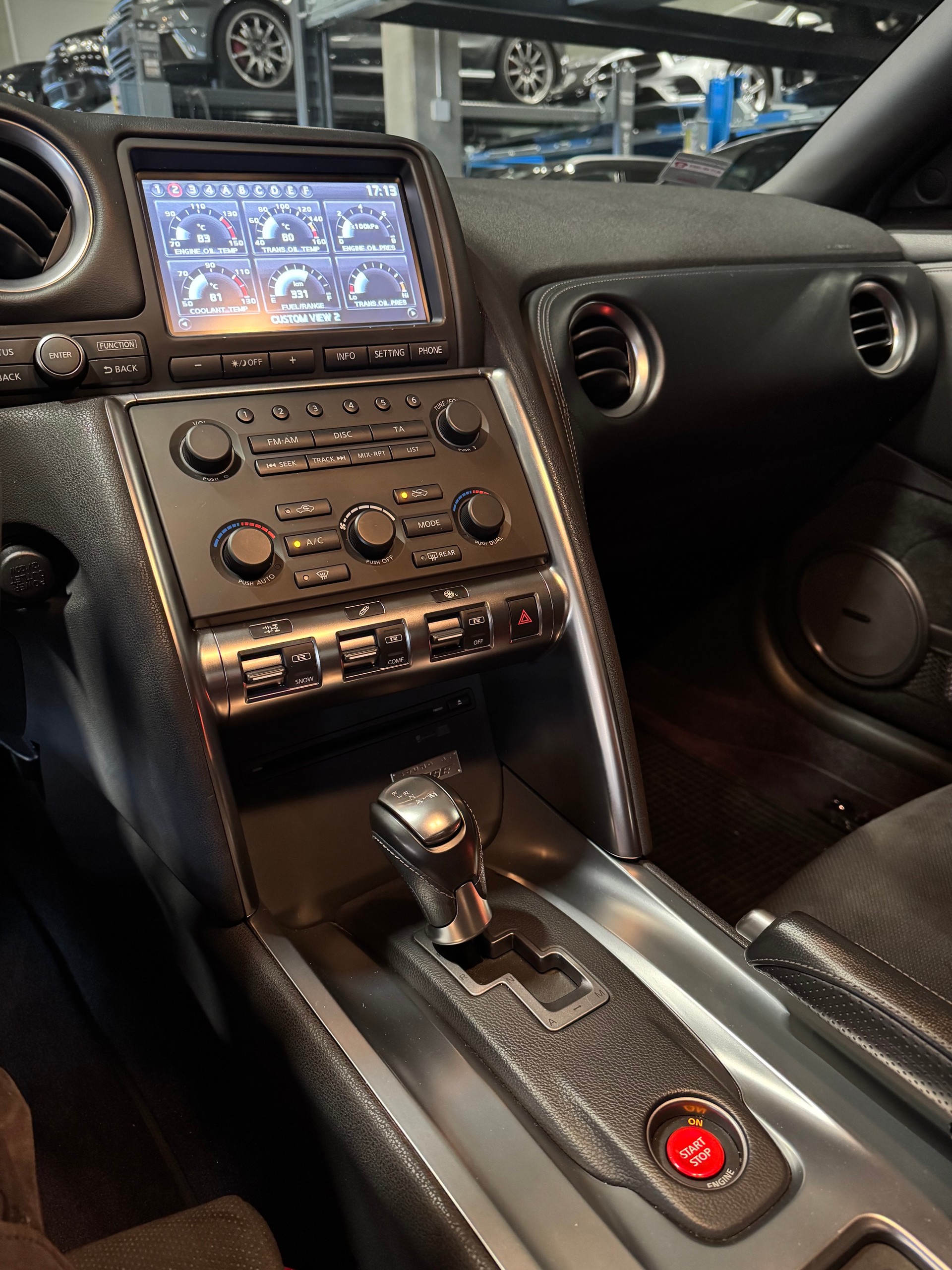 NISSAN GT-R 3.8 V6 Biturbo Black Edition-image-12