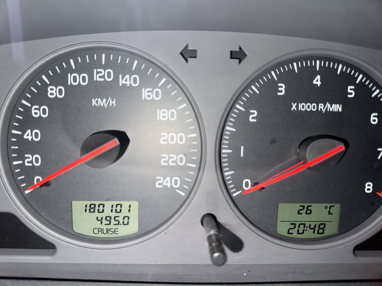 VOLVO V40 T4 Special/Dynamic Edition-image-20