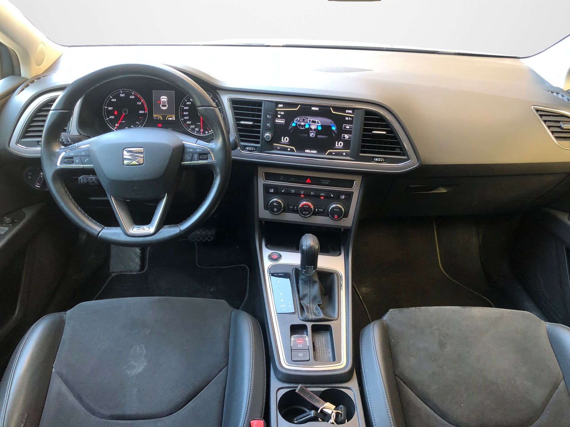 SEAT Leon 1.4 TSI FR DSG-image-2