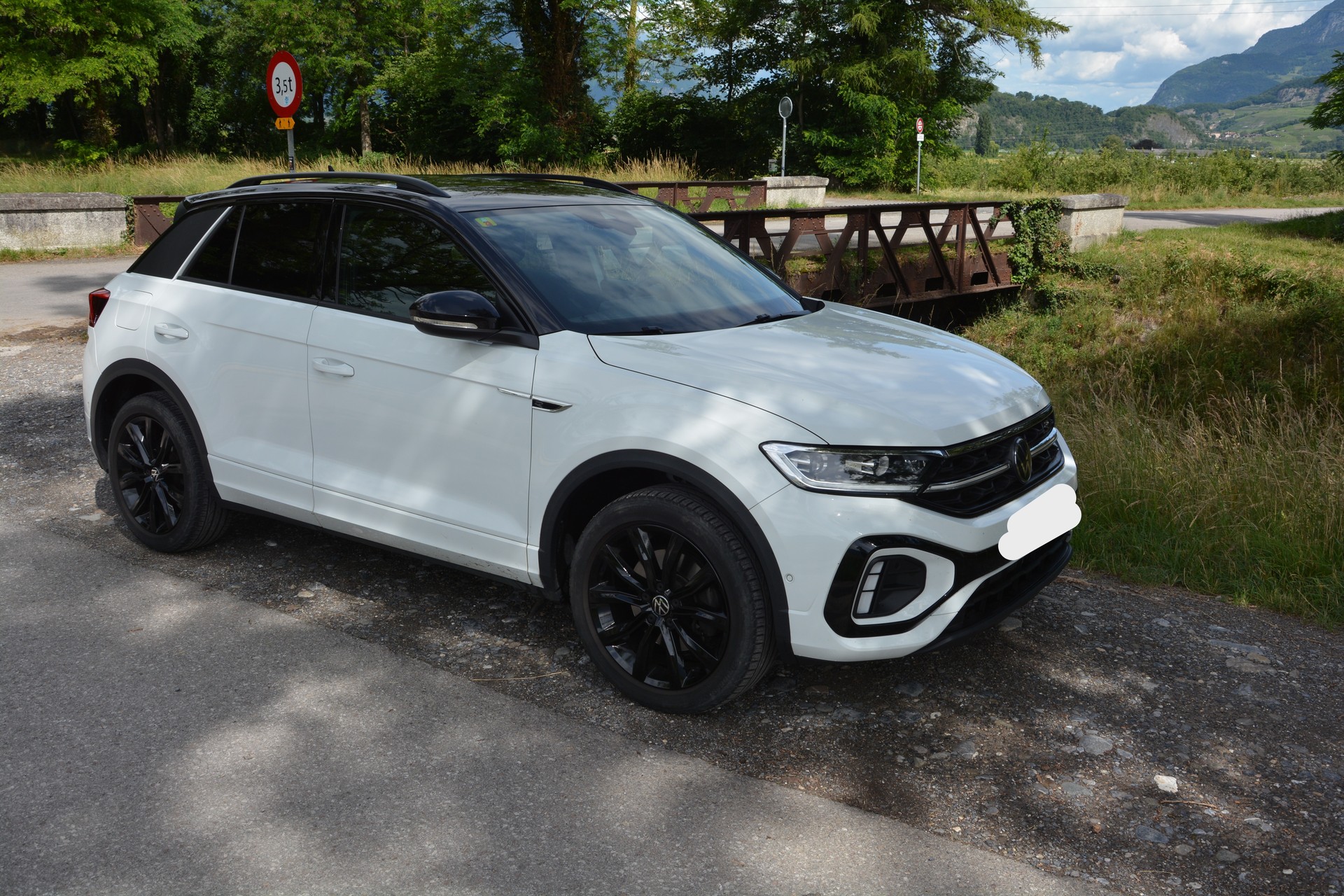 VW 2.0 TSI R-Line DSG 4motion-image-0