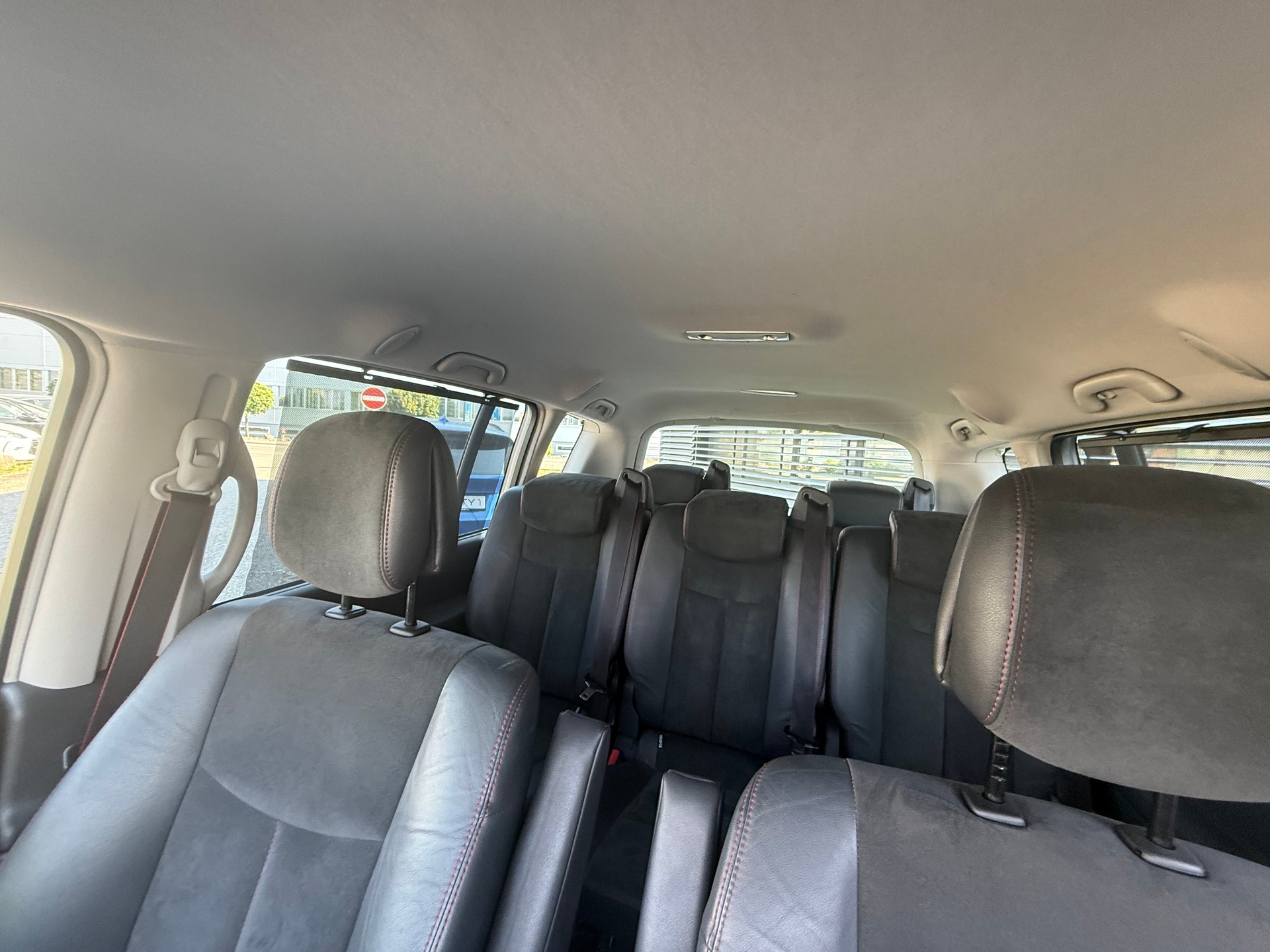 RENAULT Grand Espace 2.0 dCi Dynamique 7 Platz-image-1