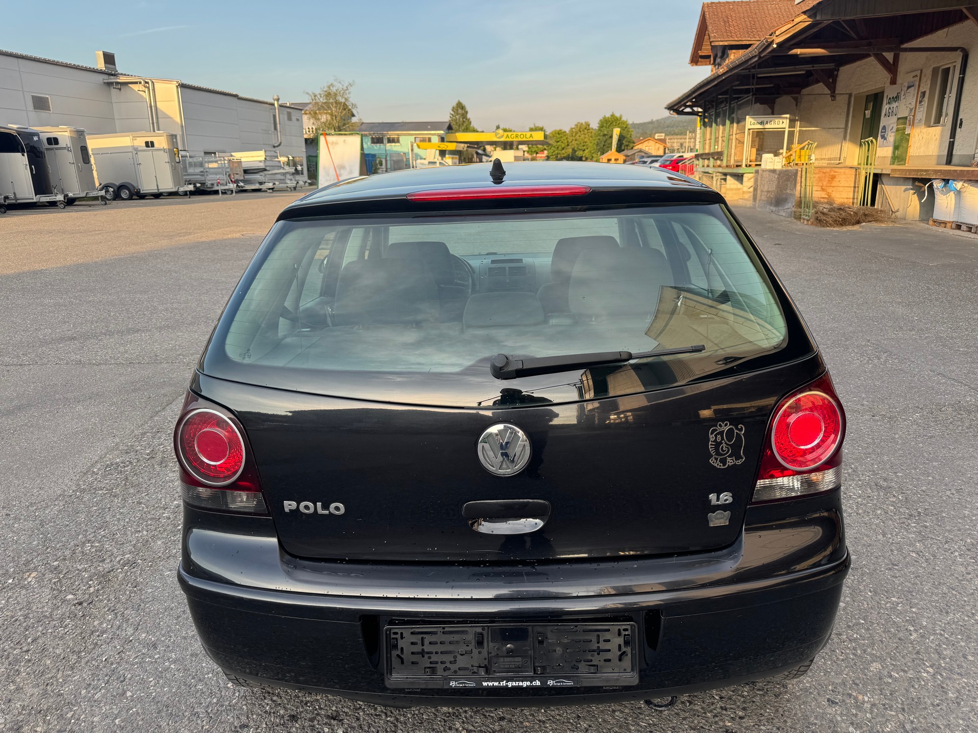 VW Polo 1.6 16V Comfortline-image-2