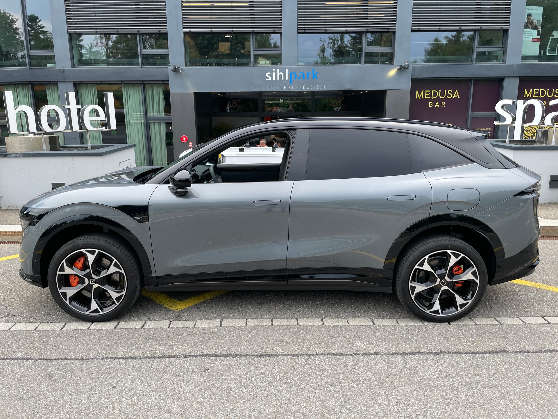 ZEEKR ZEEKR 7X Privilege AWD 100kWh mit Comfort inkl. Cockpit Paket-image-10