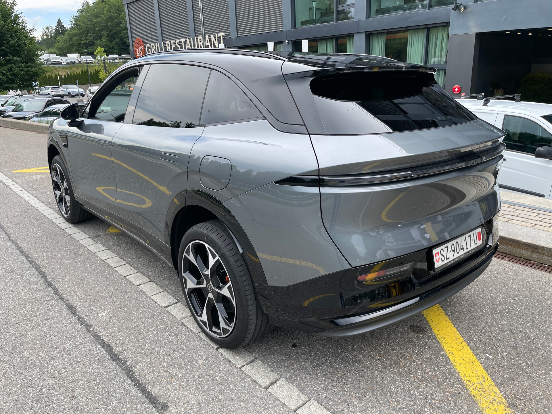 ZEEKR ZEEKR 7X Privilege AWD 100kWh mit Comfort inkl. Cockpit Paket-image-8
