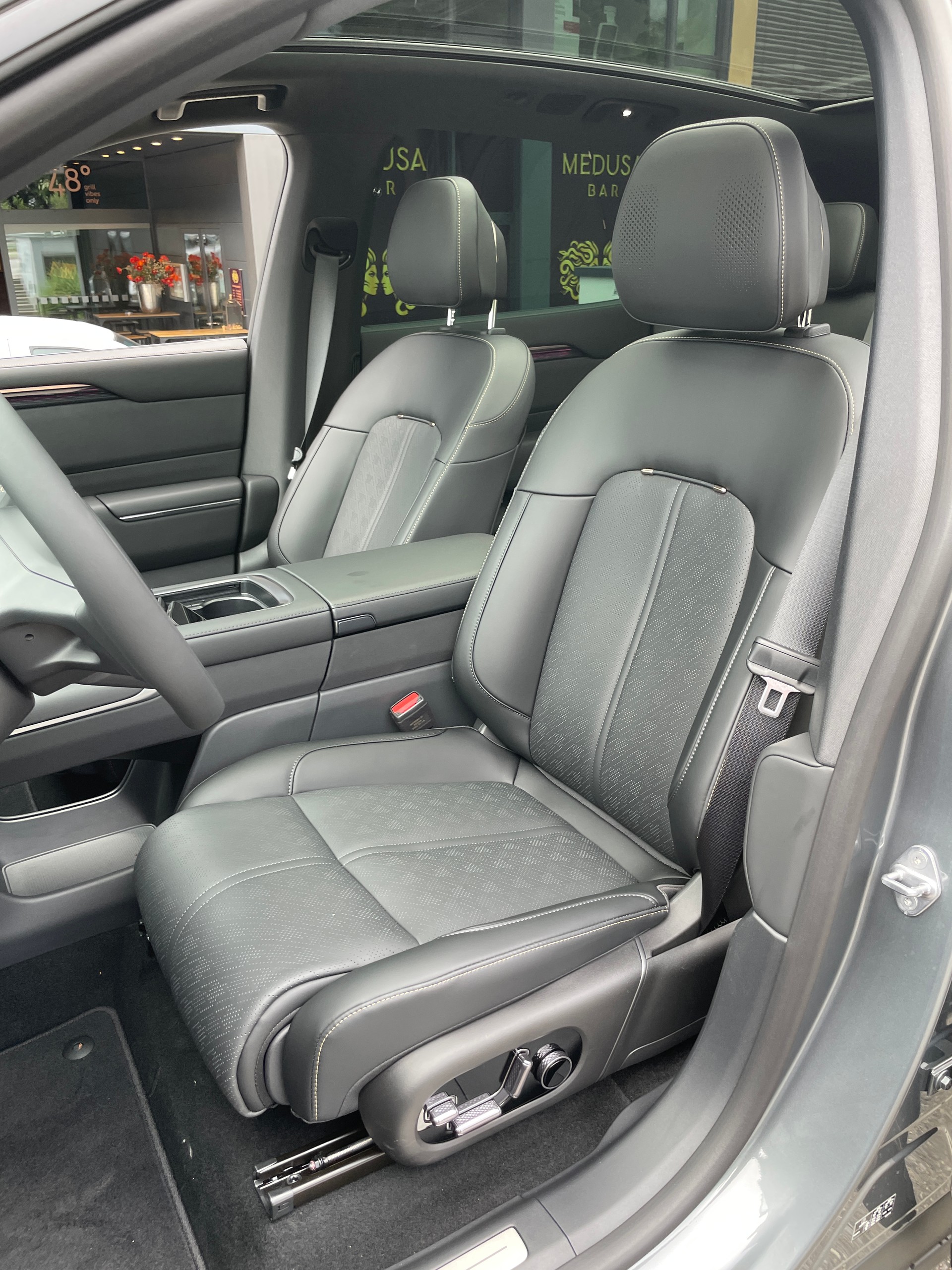 ZEEKR ZEEKR 7X Privilege AWD 100kWh mit Comfort inkl. Cockpit Paket-image-15