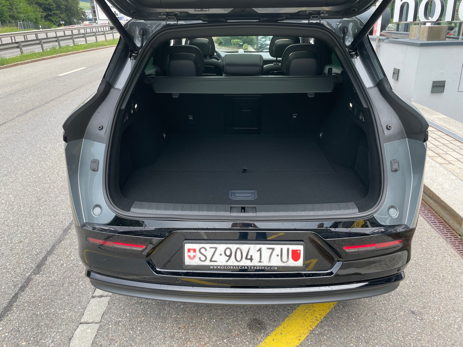 ZEEKR ZEEKR 7X Privilege AWD 100kWh mit Comfort inkl. Cockpit Paket-image-6