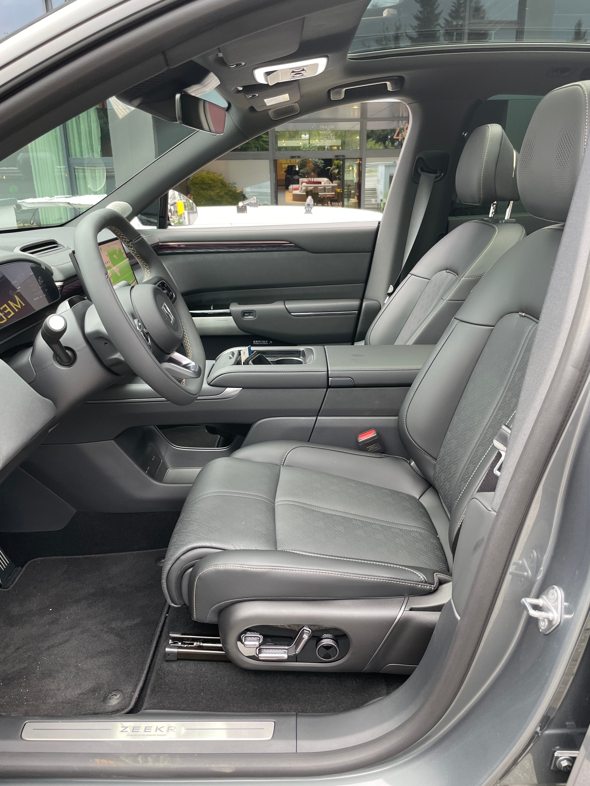 ZEEKR ZEEKR 7X Privilege AWD 100kWh mit Comfort inkl. Cockpit Paket-image-14