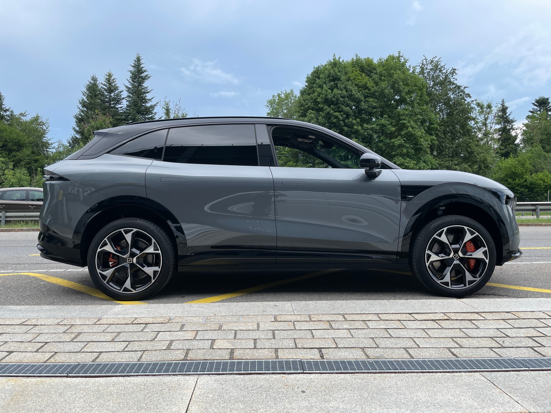 ZEEKR ZEEKR 7X Privilege AWD 100kWh mit Comfort inkl. Cockpit Paket-image-3