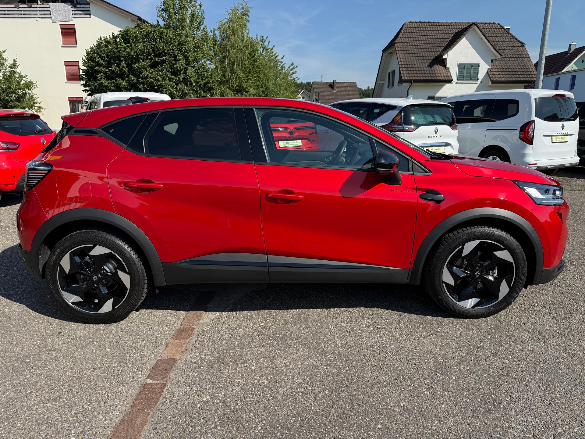 RENAULT Captur 1.3 TCe Techno-image-5