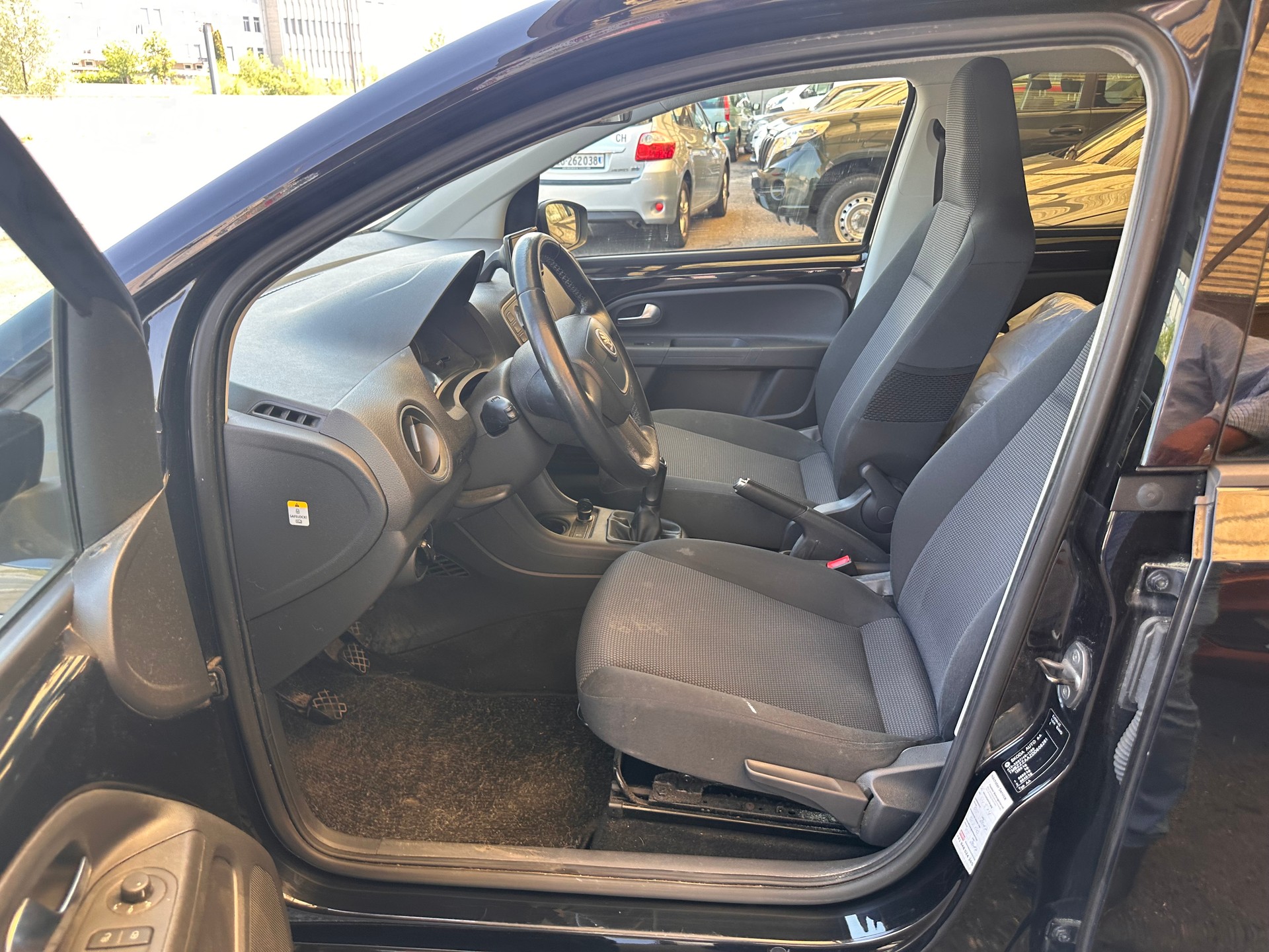 SKODA Citigo 1.0 Ambition ASG-image-3