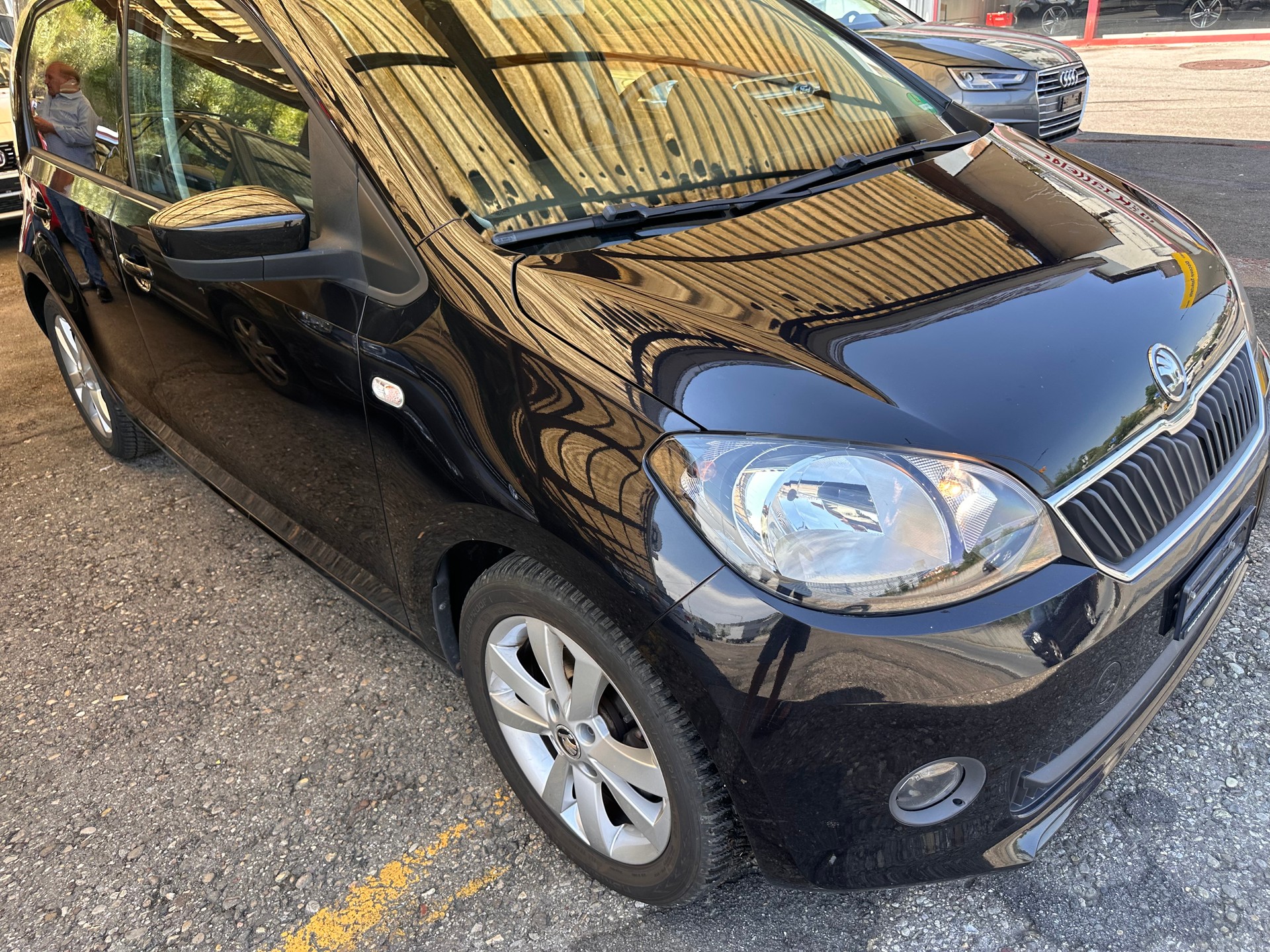 SKODA Citigo 1.0 Ambition ASG-image-11