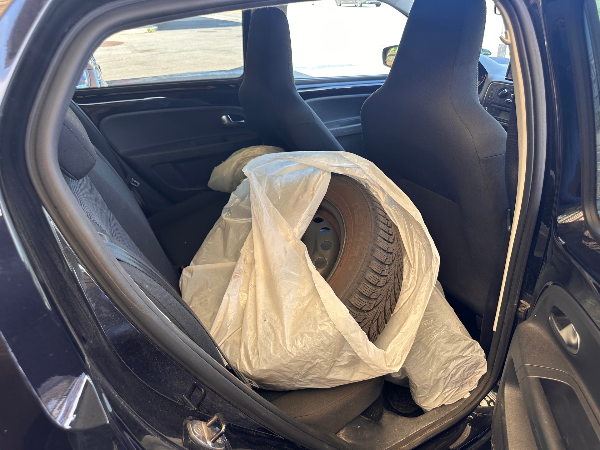 SKODA Citigo 1.0 Ambition ASG-image-8