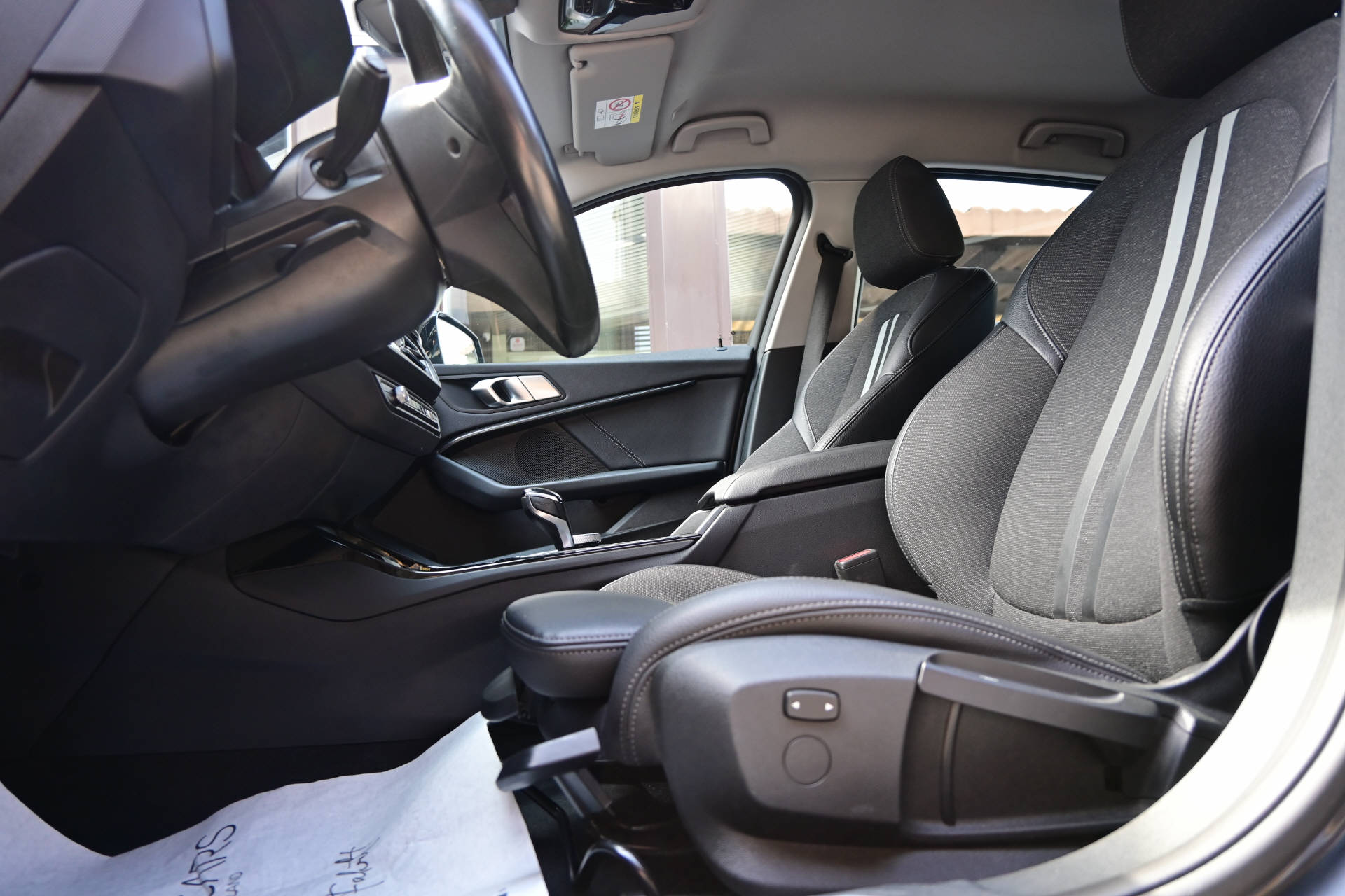 BMW 118i Sportline *ab MFK*ab Service*CH-Auto*-image-8