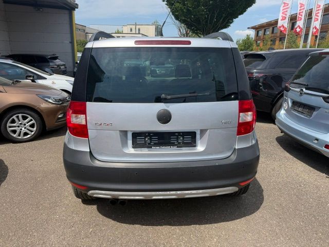 SKODA Yeti 1.8 TSI Ambition 4x4-image-11