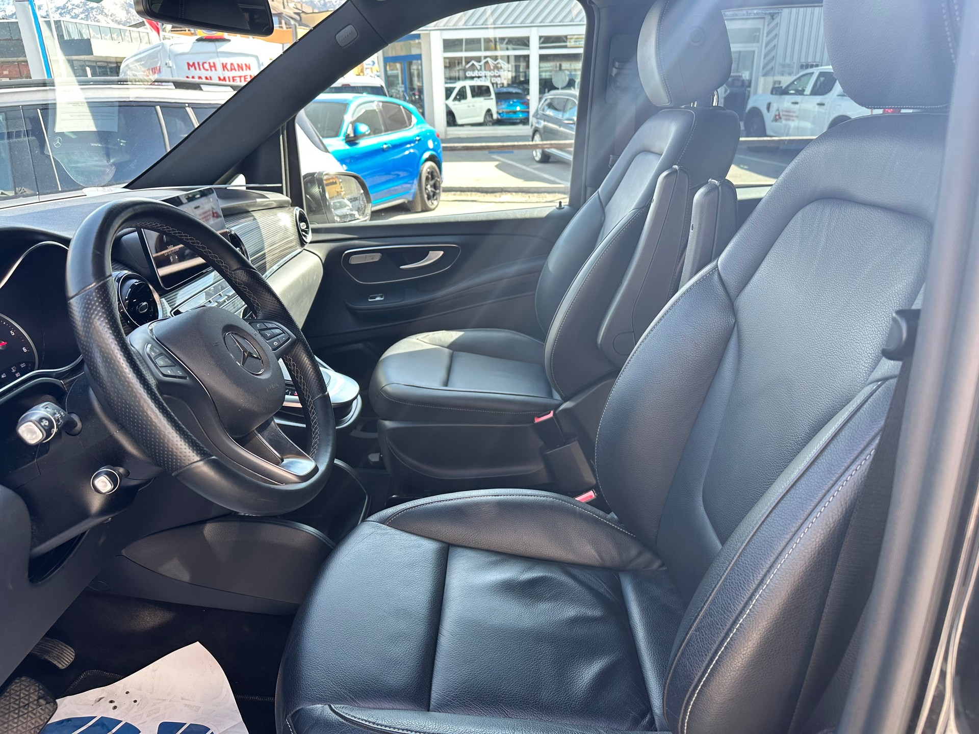 MERCEDES-BENZ V 250 d Avantgarde Extra Lang 4matic-image-10