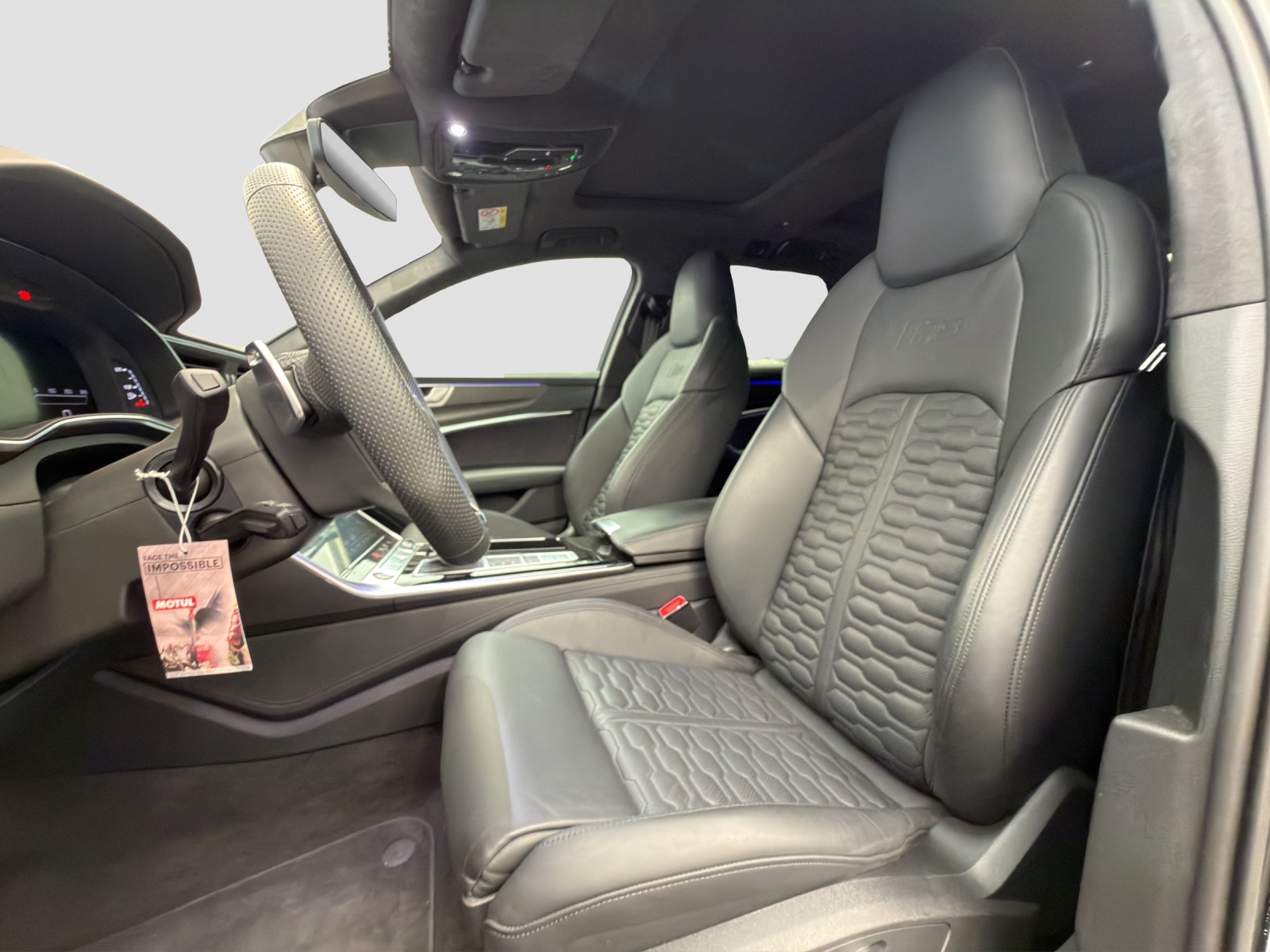 AUDI RS6 Avant 4.0 TFSI V8 Performance quattro - AHK - Standheizung - Head-up - Matrix-Laser-Licht-image-5