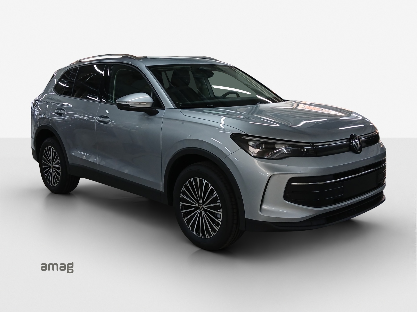VW Tiguan 2.0 TSI DSG Life 4Motion-image-5
