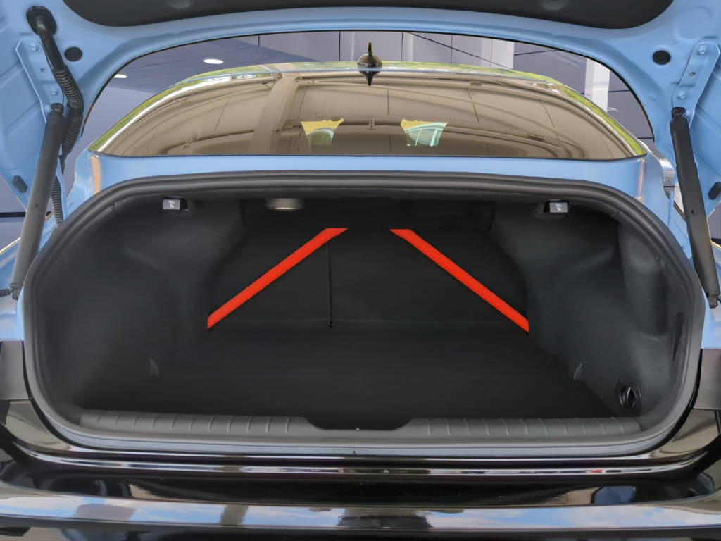 HYUNDAI IONIQ 6 N Electric 84 KWH 4WD-image-12