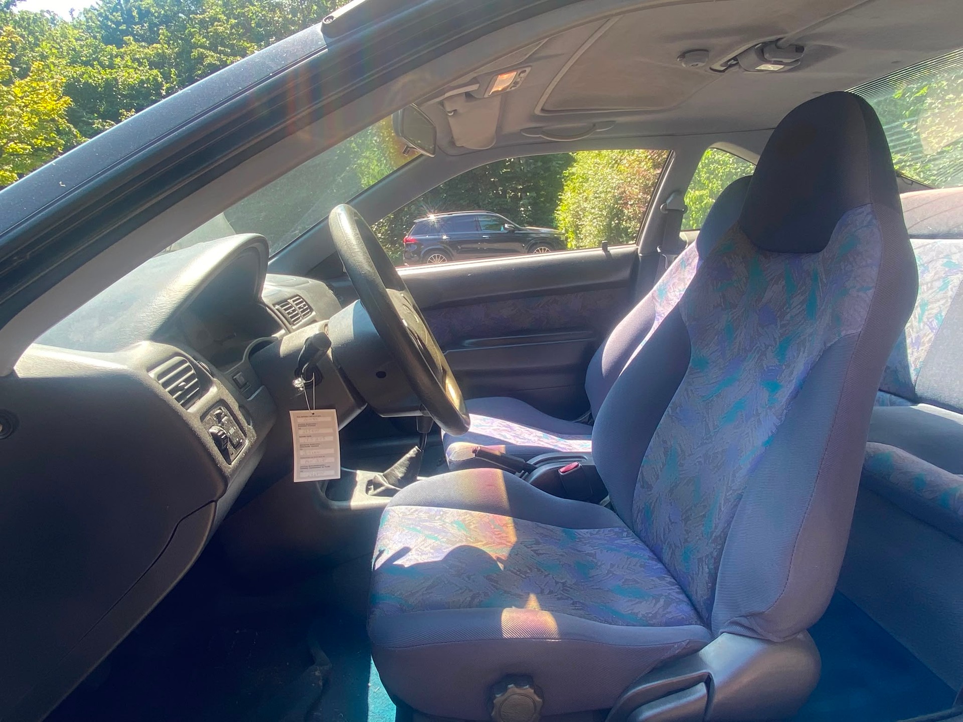 TOYOTA Paseo 1.5 Coupé - Expertisé : 08.10.2024 Valable jusqu’a Octobre 2026 + Supplément de retard 9 à 12 mois !-image-12