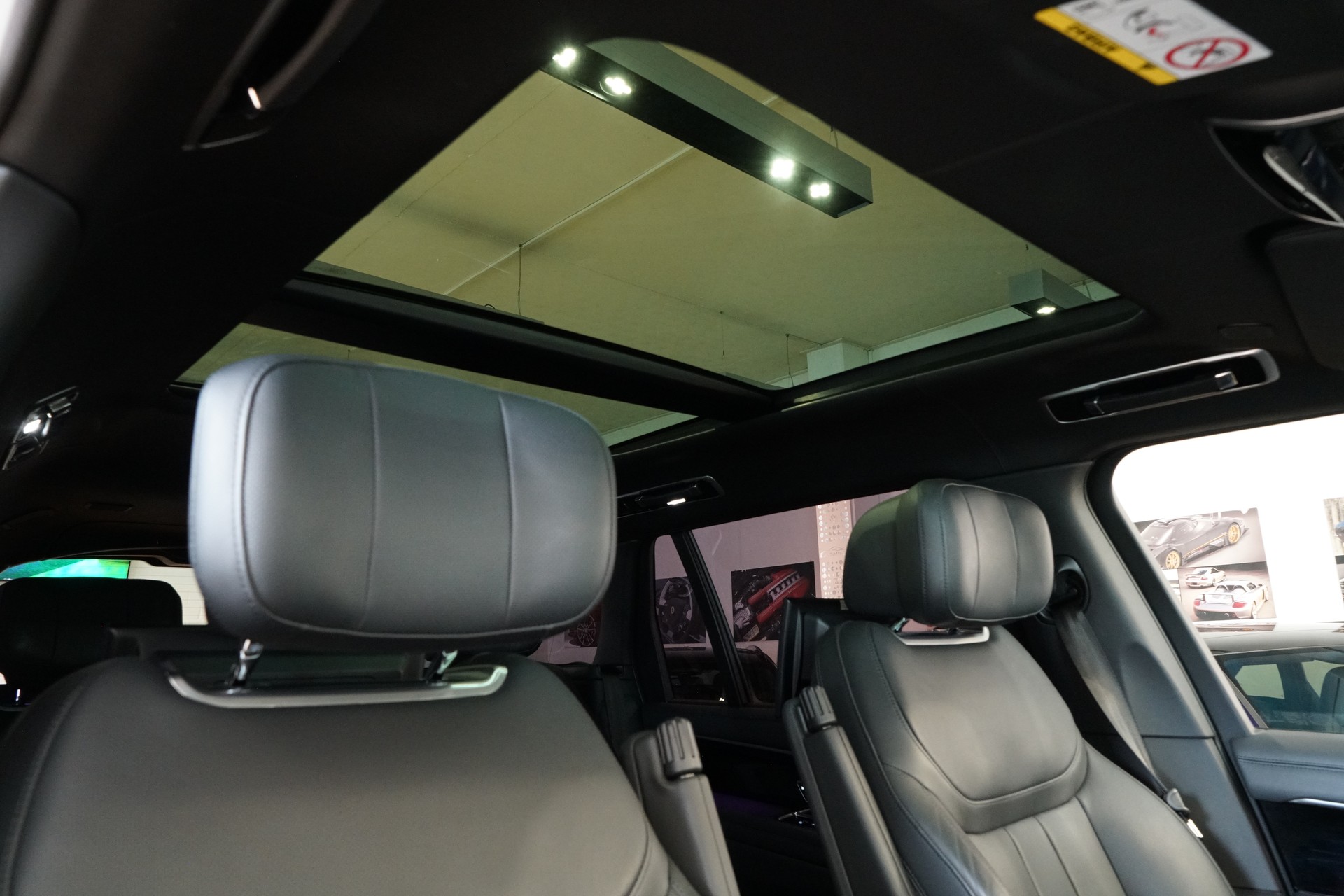 LAND ROVER Range Rover LWB P460e Si6 PHEV Autobiography Automatic-image-13
