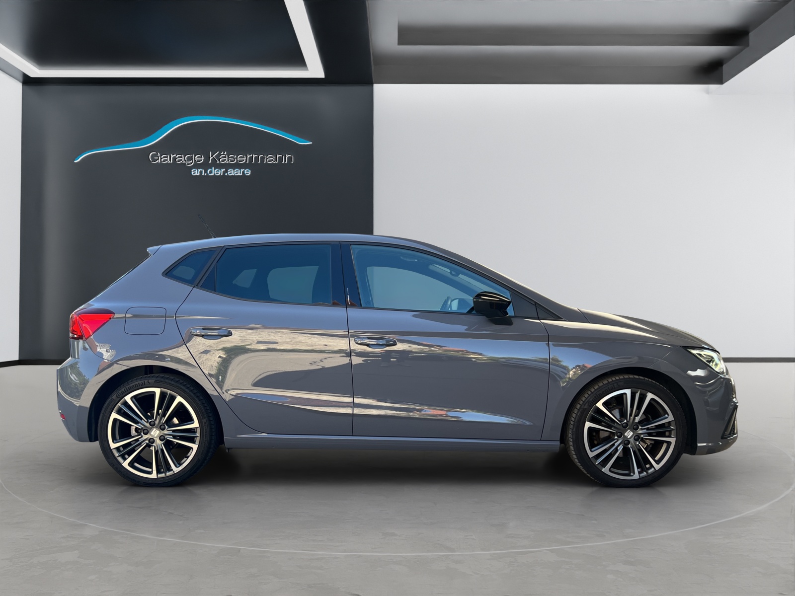 SEAT Ibiza 1.0 EcoTSI Anniversary DSG-showroom-element-3