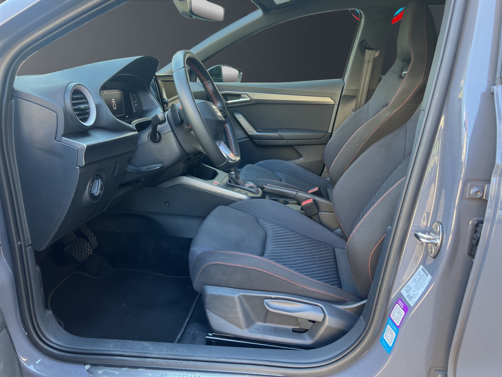 SEAT Ibiza 1.0 EcoTSI Anniversary DSG-image-8