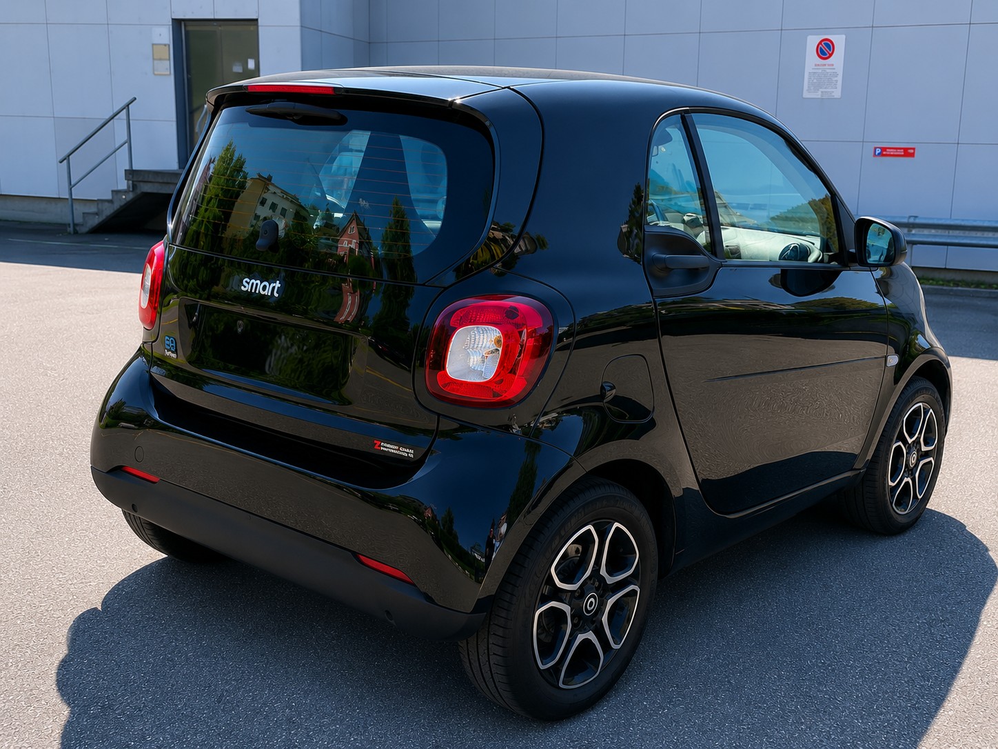 SMART Coupé EQ Prime-image-4