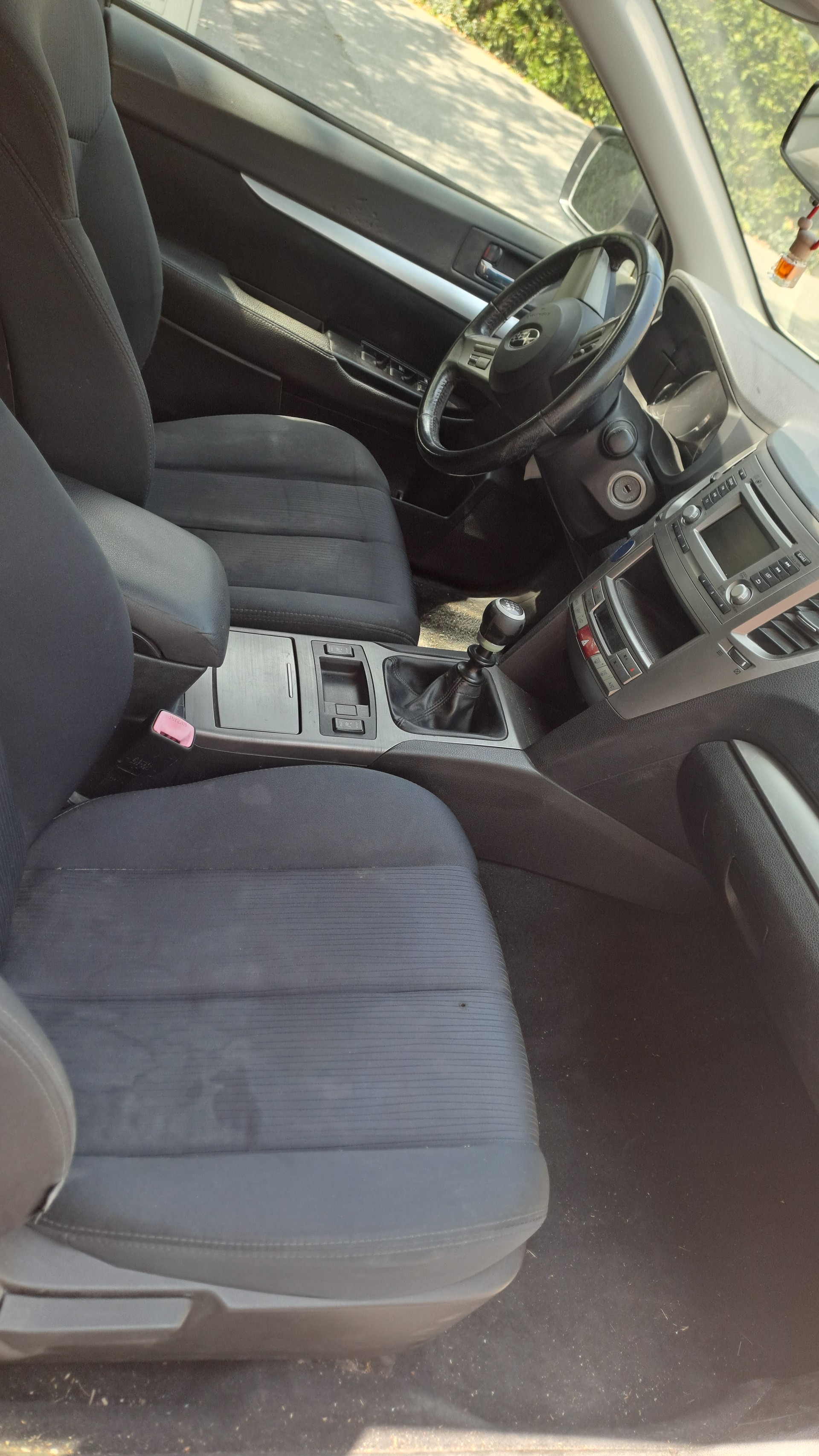 SUBARU 2.0i Advantage-image-4