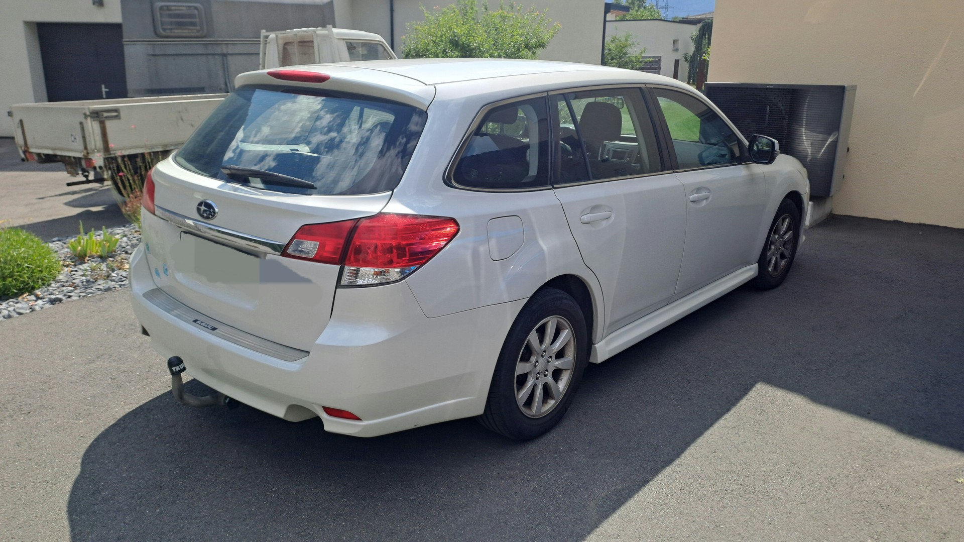 SUBARU 2.0i Advantage-image-1