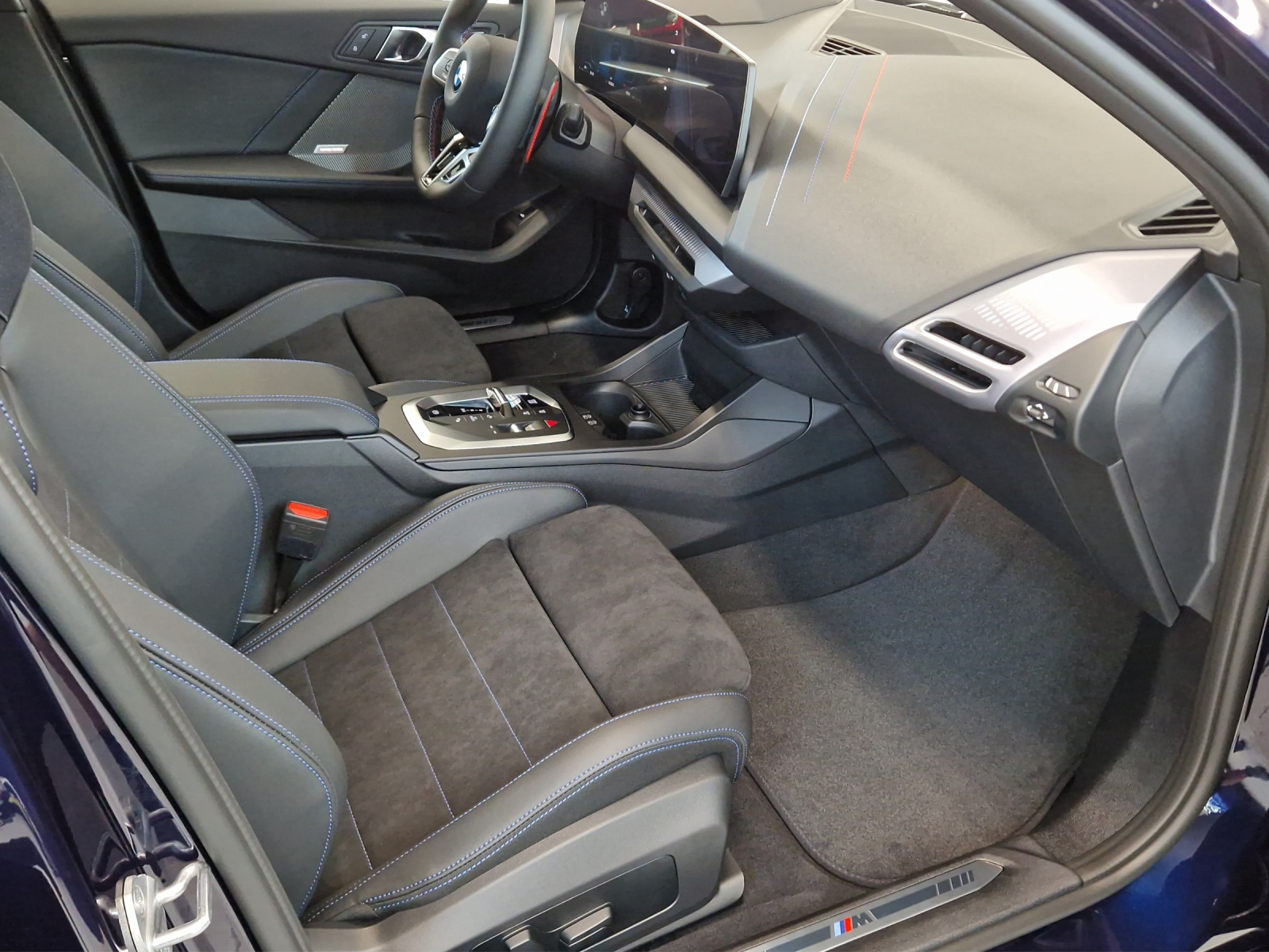 BMW M135 xDrive M Sport Pro-image-11