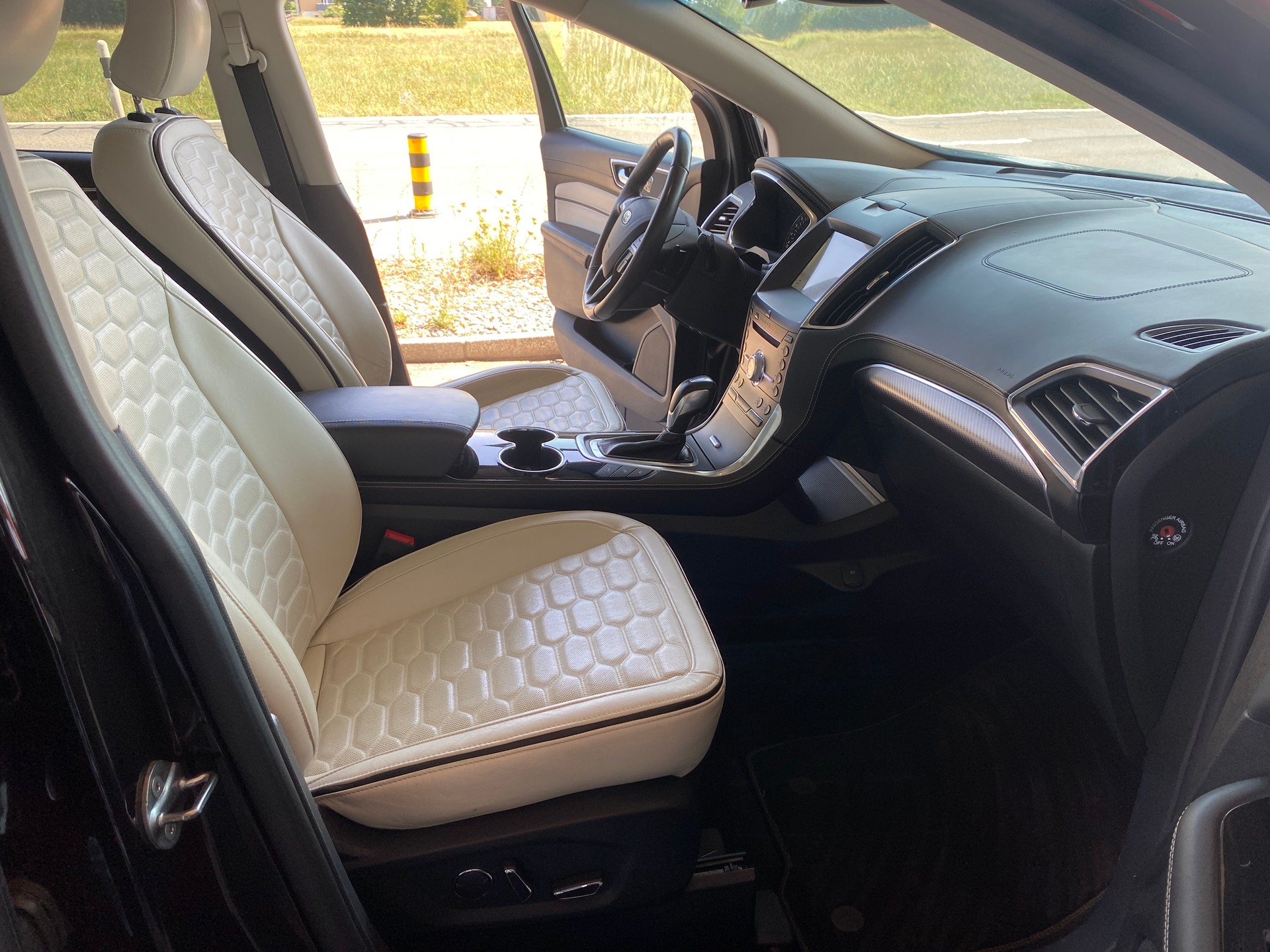 FORD Edge 2.0 TDCi Vignale 4WD PowerShift-image-6