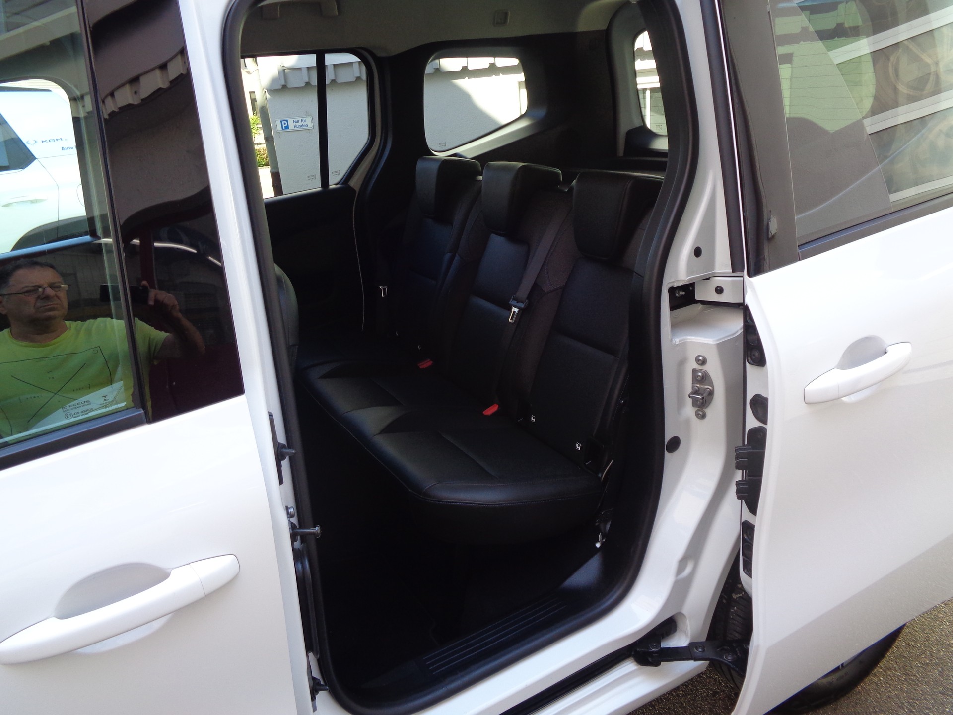 NISSAN Townstar Kombi 1.3 DIG-T L1 Tekna-image-9