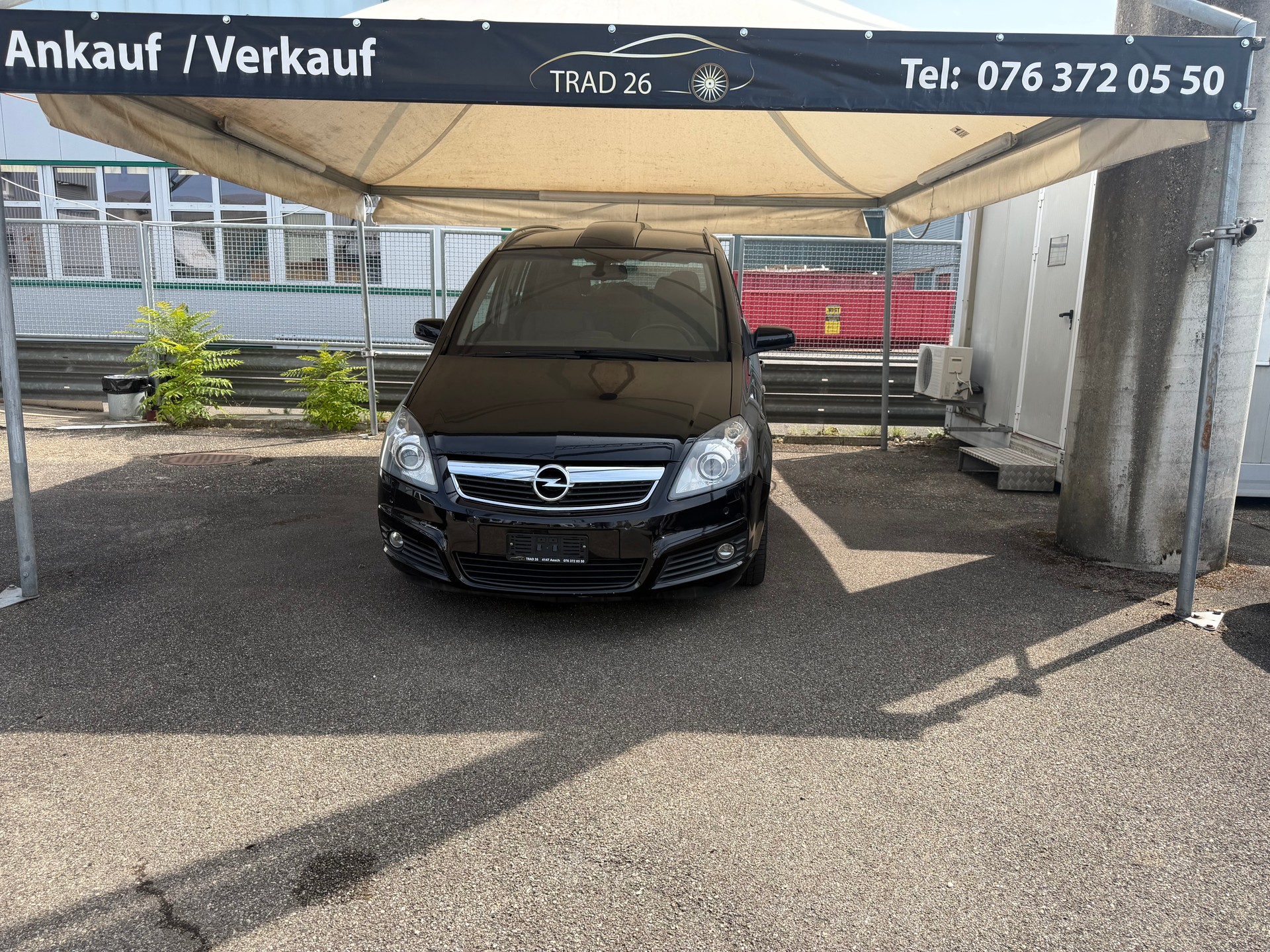 OPEL Zafira 2.0i 16V T-image-0