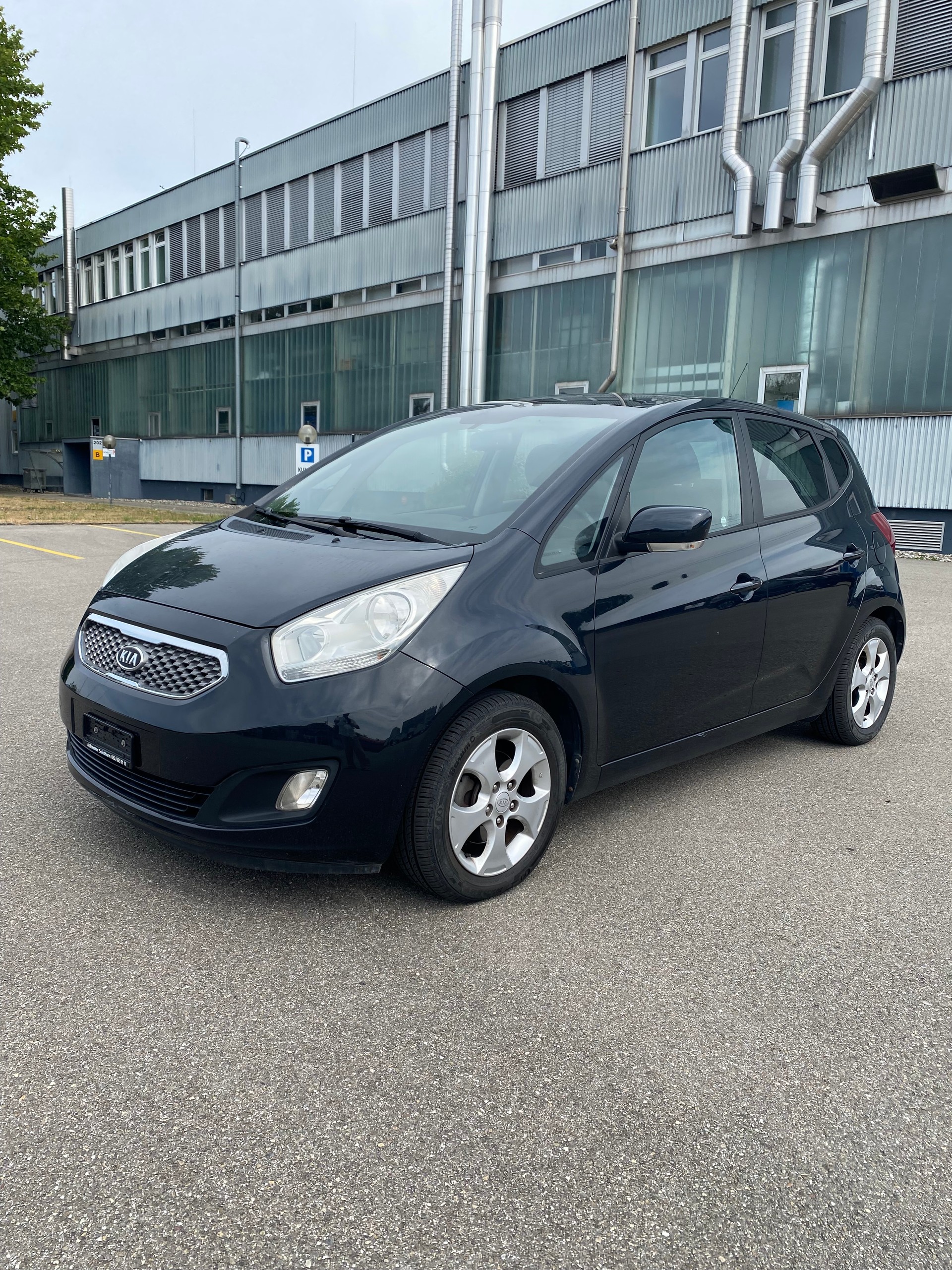 KIA Venga 1.6 CVVT Trend Automatic-image-12