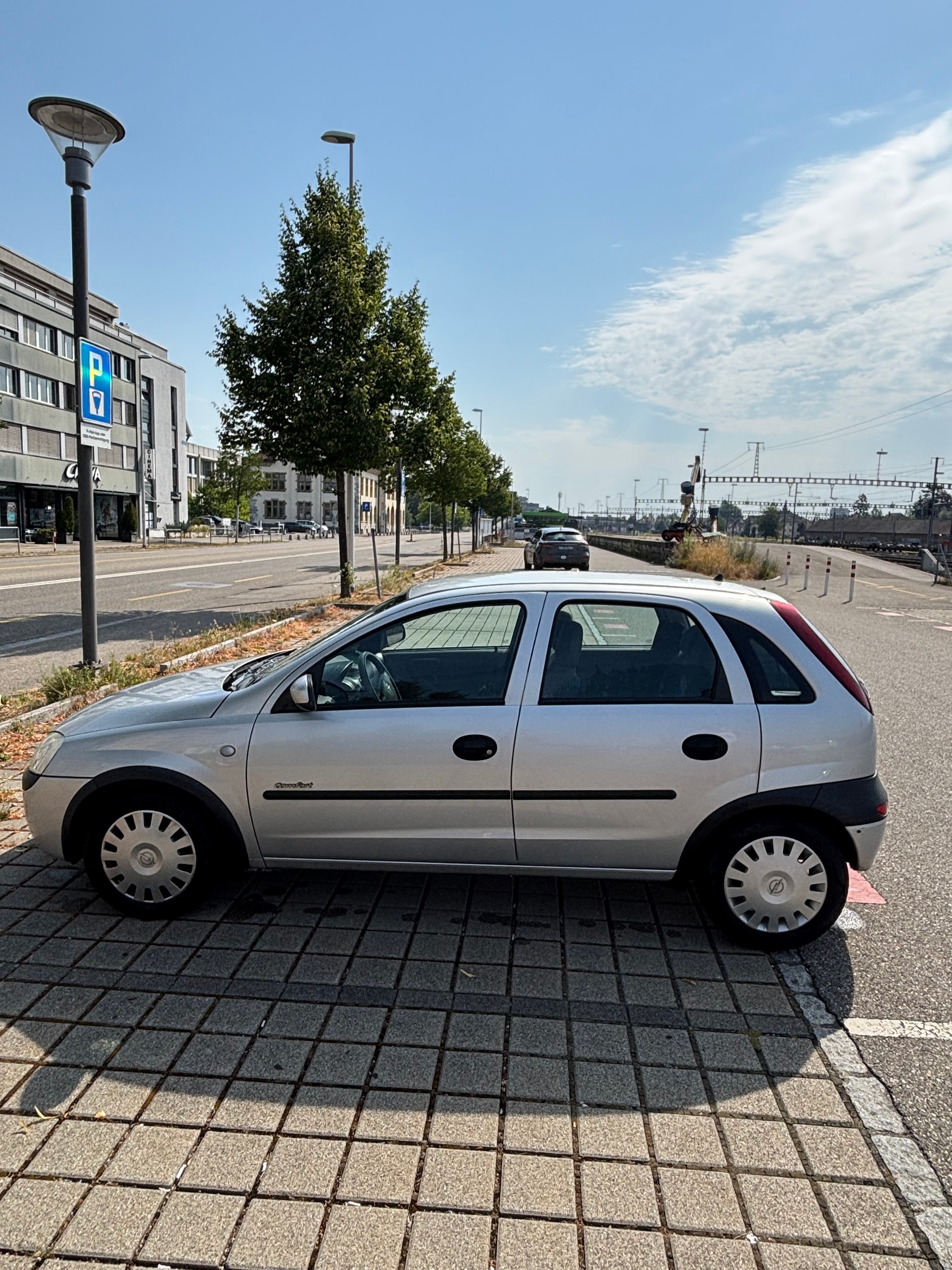 OPEL 1.4i 16V Comfort-image-5