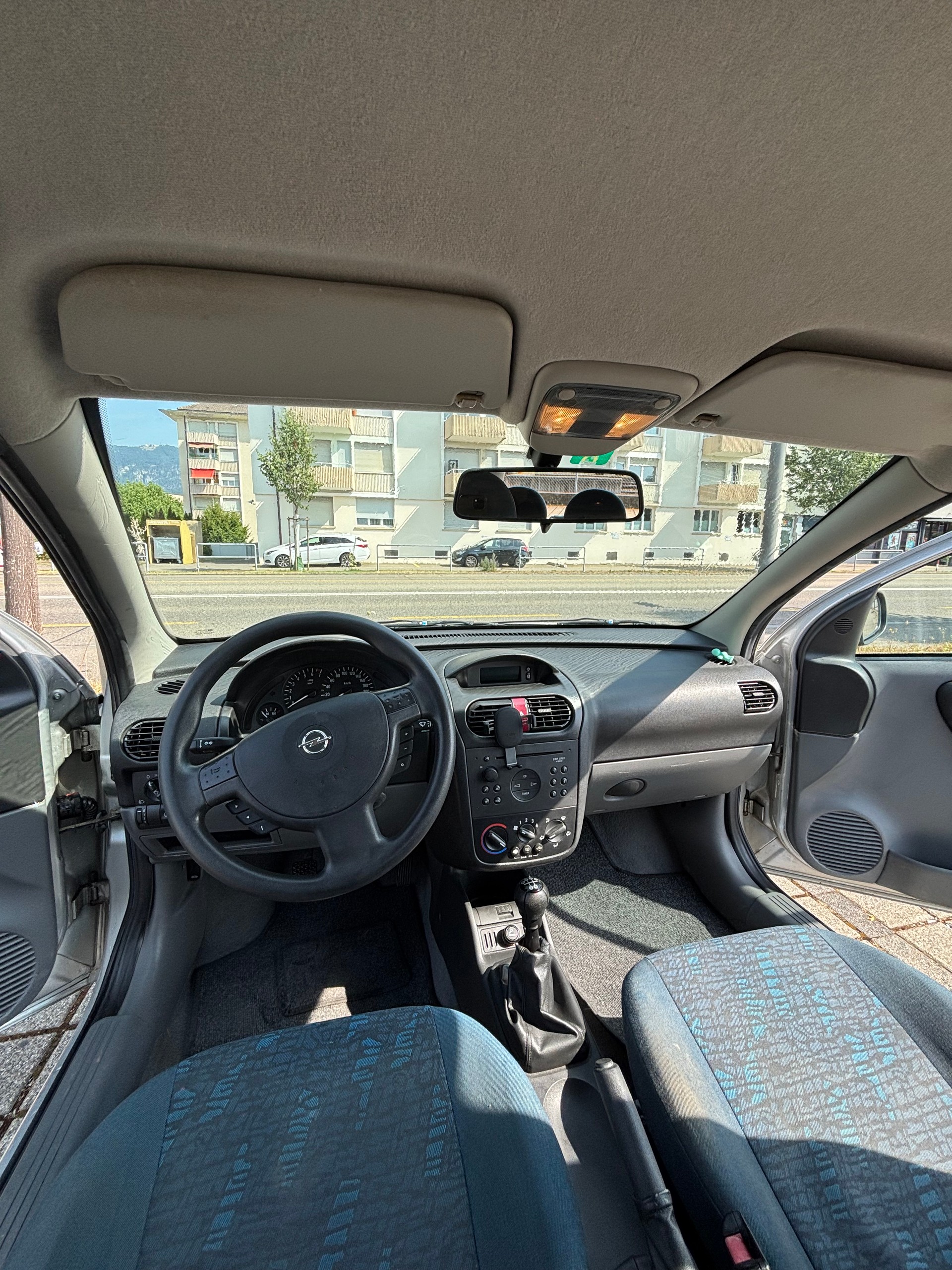OPEL 1.4i 16V Comfort-image-1
