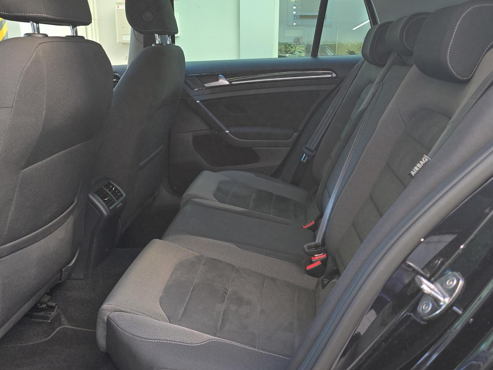 VW Golf 1.4 TSI Highline DSG-image-7