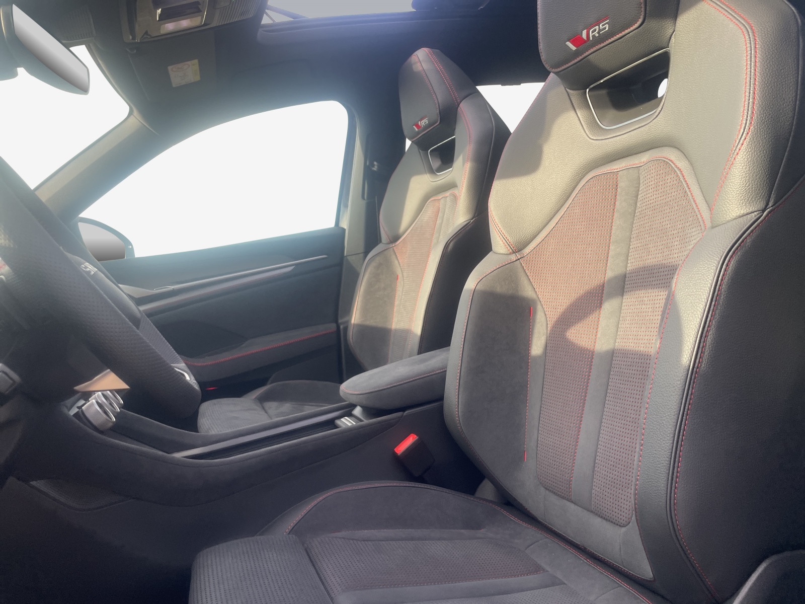 SKODA Kodiaq 2.0 TSI RS 4x4-image-9