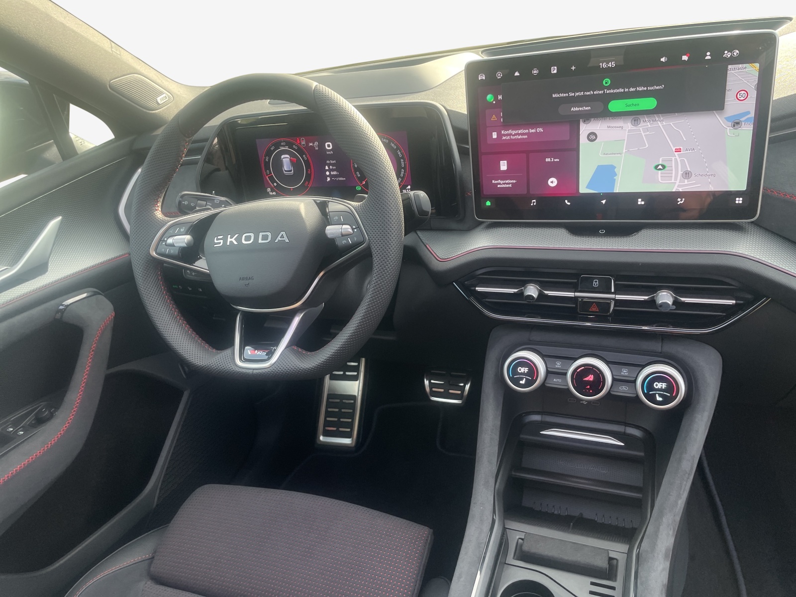 SKODA Kodiaq 2.0 TSI RS 4x4-image-15