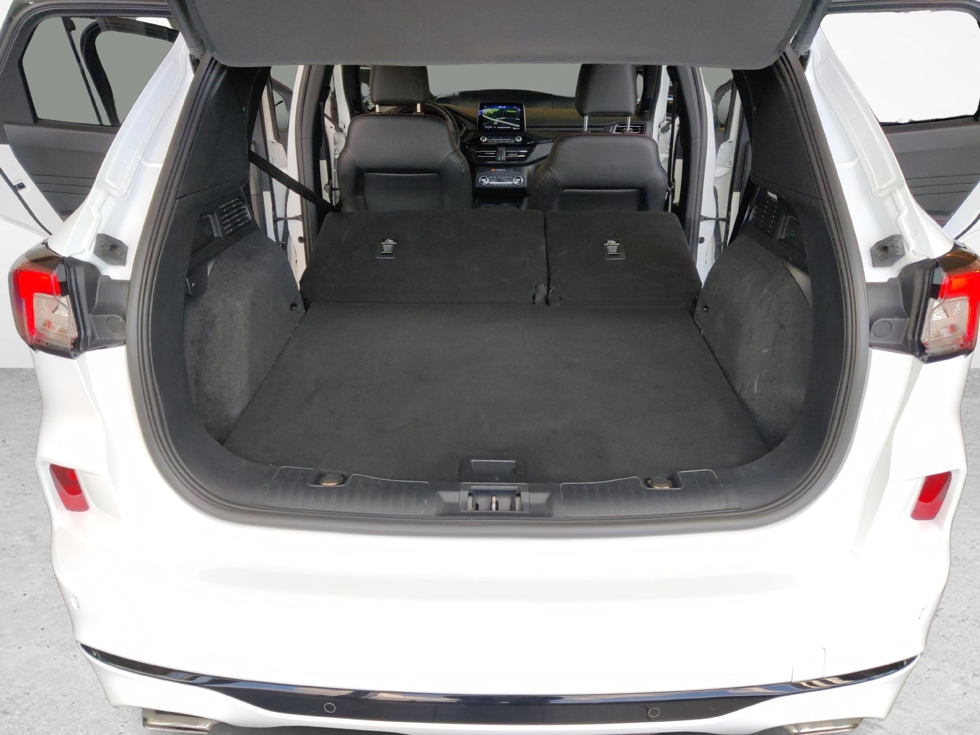FORD Kuga 2.5 Plug-in Hybrid ST-Line X-image-15