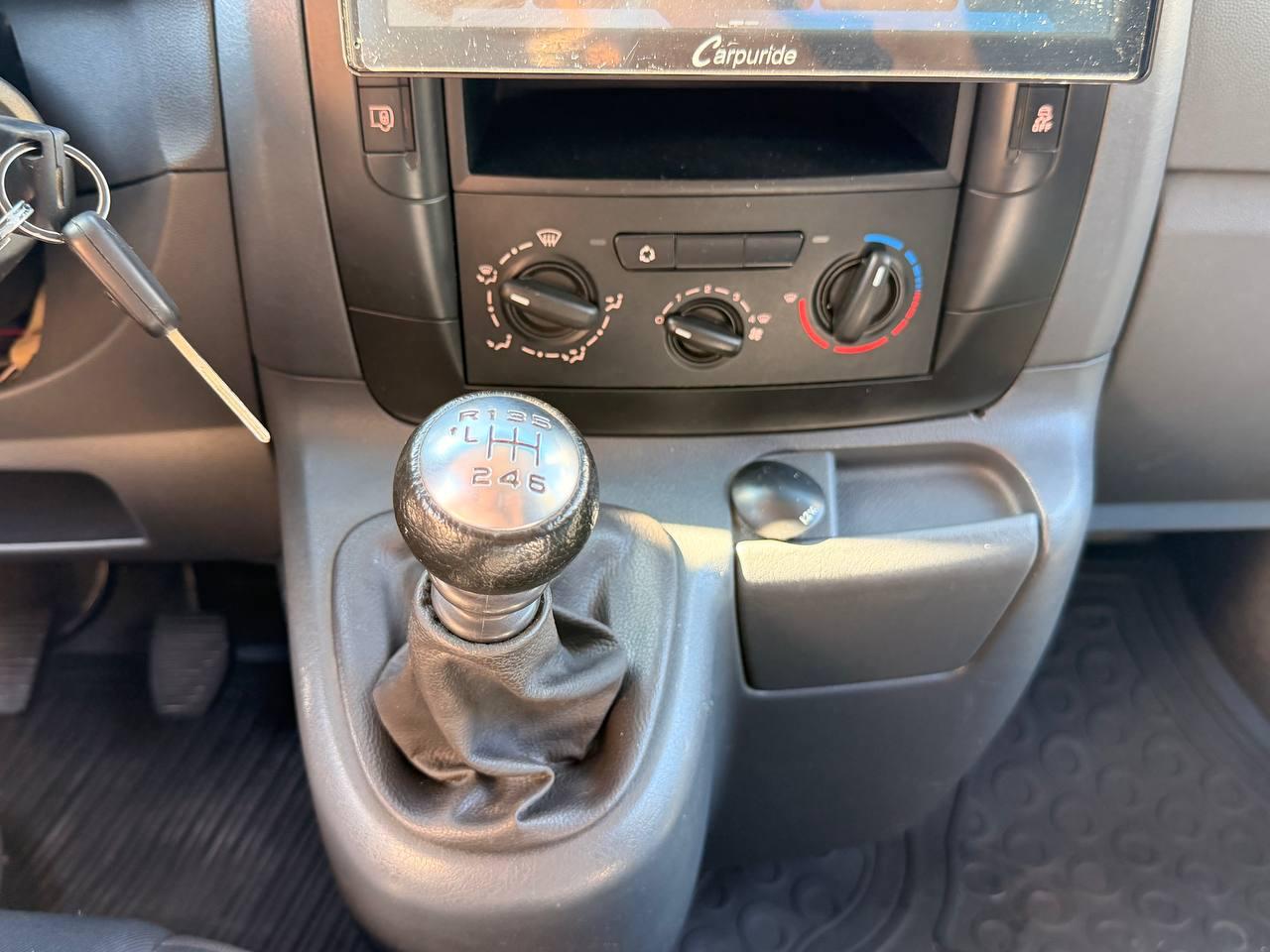 TOYOTA Proace 1.6D Glass Van Terra L1H1-image-19