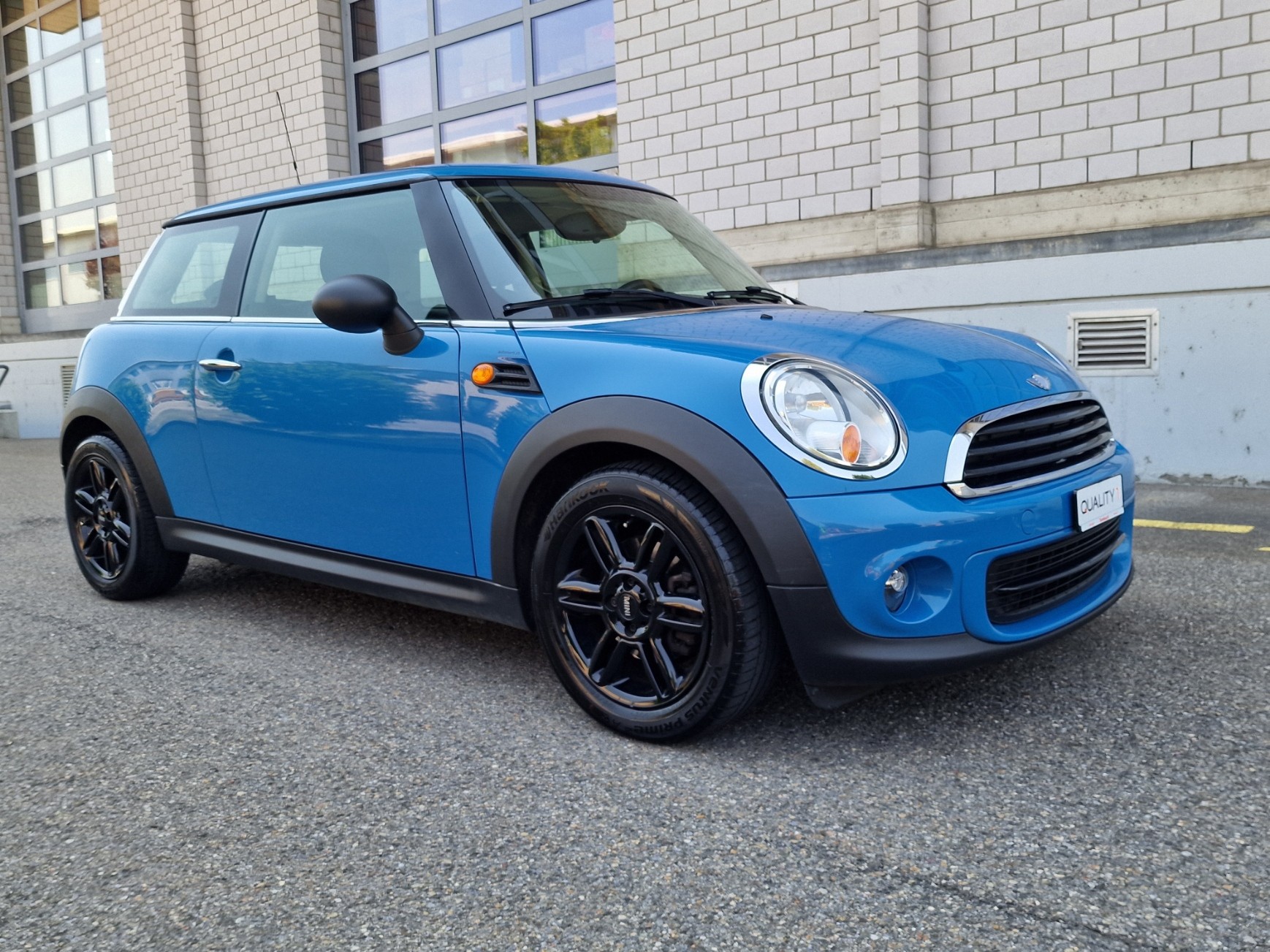 MINI One-image-0