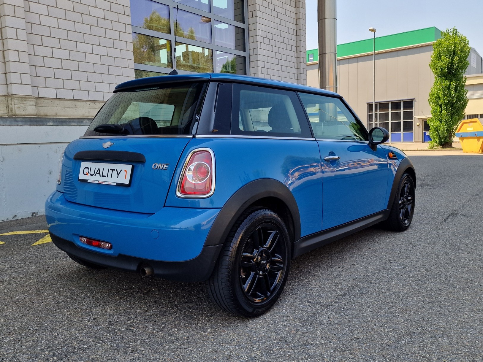 MINI One-image-4