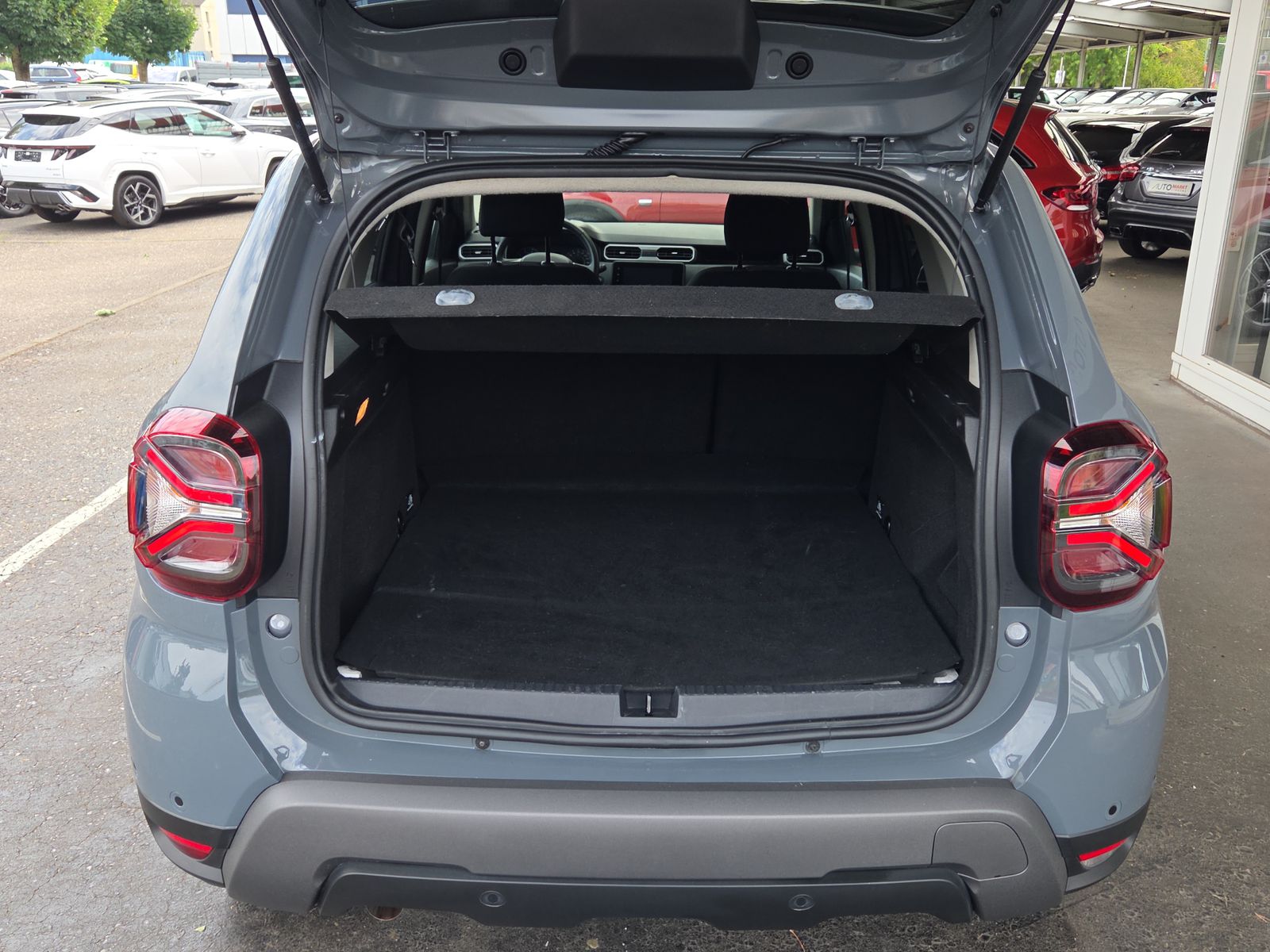 DACIA Duster TCe 150 Journey 4x4-image-11