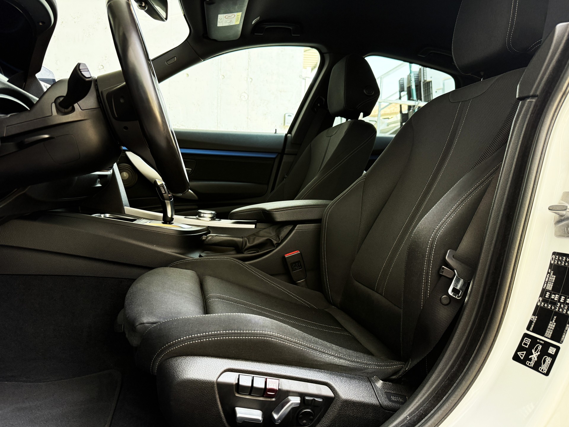 BMW 340i GT xDrive M SPORT Steptronic - *2. HAND* - *TOP-AUSSTATTUNG* - *8-FACH BEREIFT* - *GARANTIE*-image-16