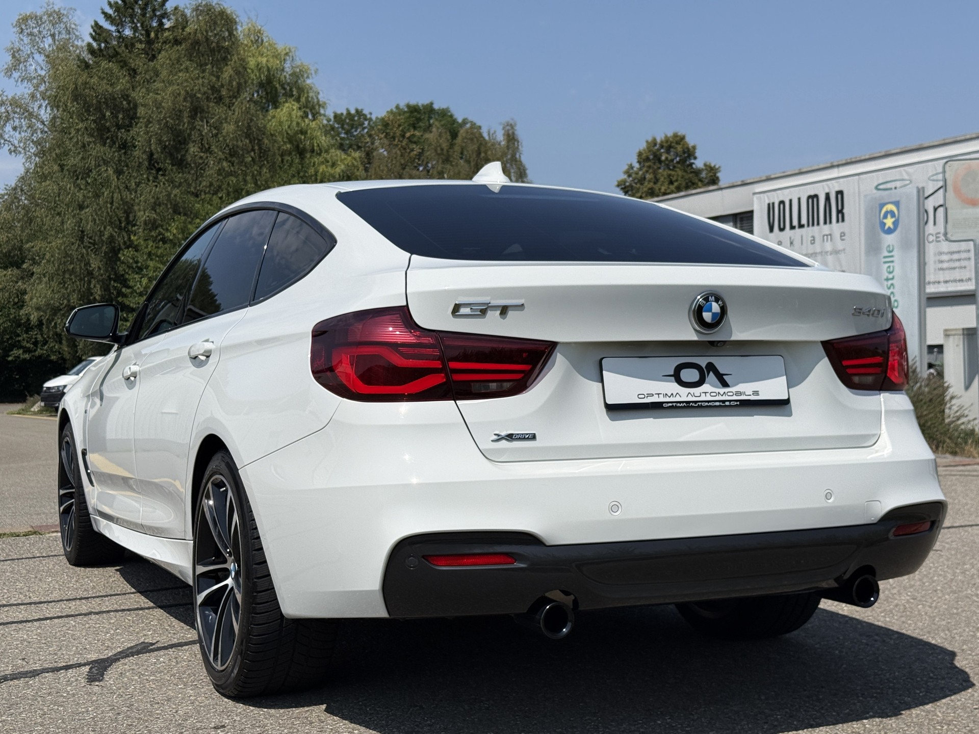 BMW 340i GT xDrive M SPORT Steptronic - *2. HAND* - *TOP-AUSSTATTUNG* - *8-FACH BEREIFT* - *GARANTIE*-image-5