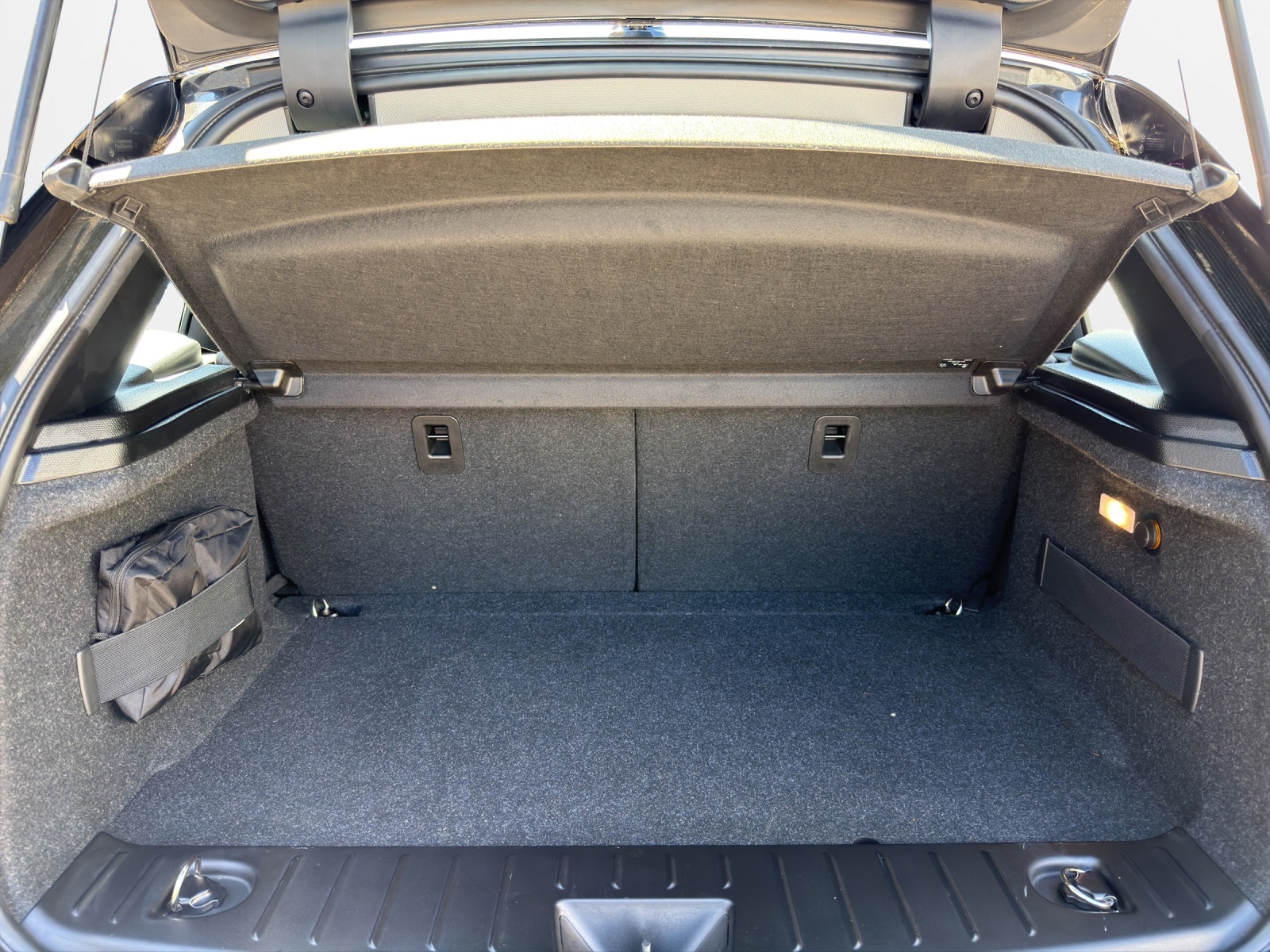 BMW i3 (120Ah)-image-9